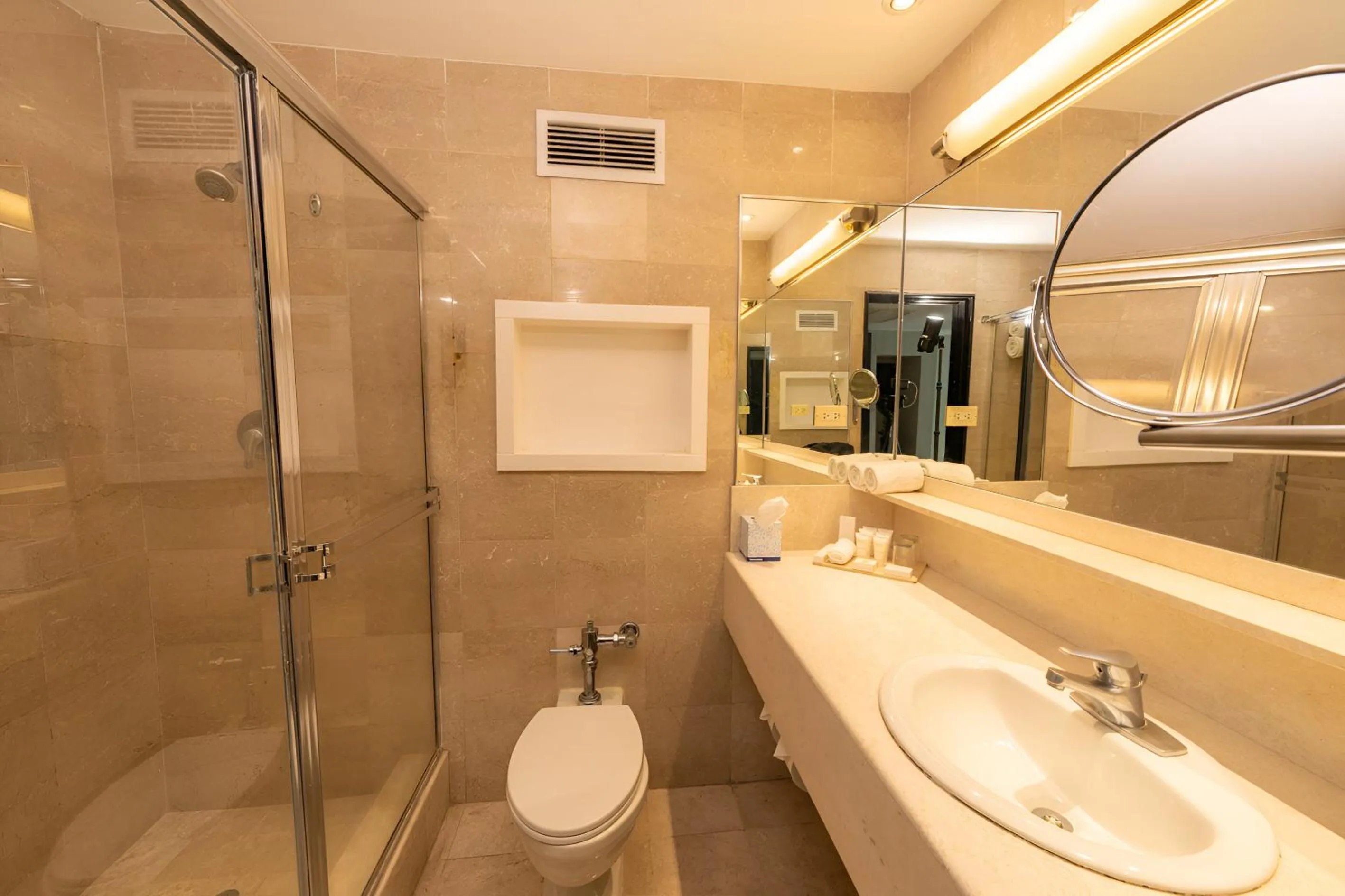 Bathroom in Hotel El Panama by Faranda Grand, a member of Radisson Individuals