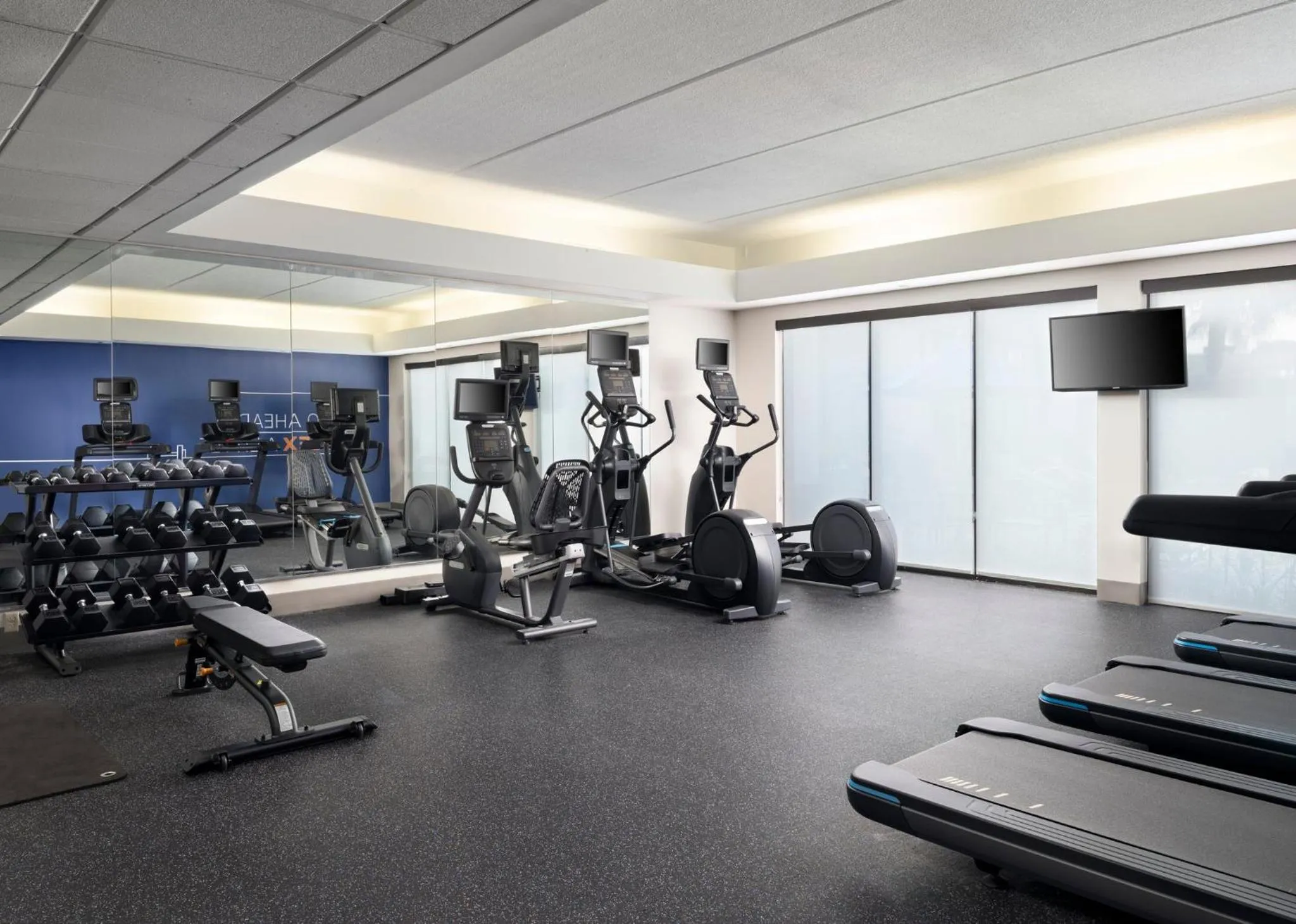 Fitness centre/facilities in Holiday Inn Express and Suites New Orleans Airport by IHG
