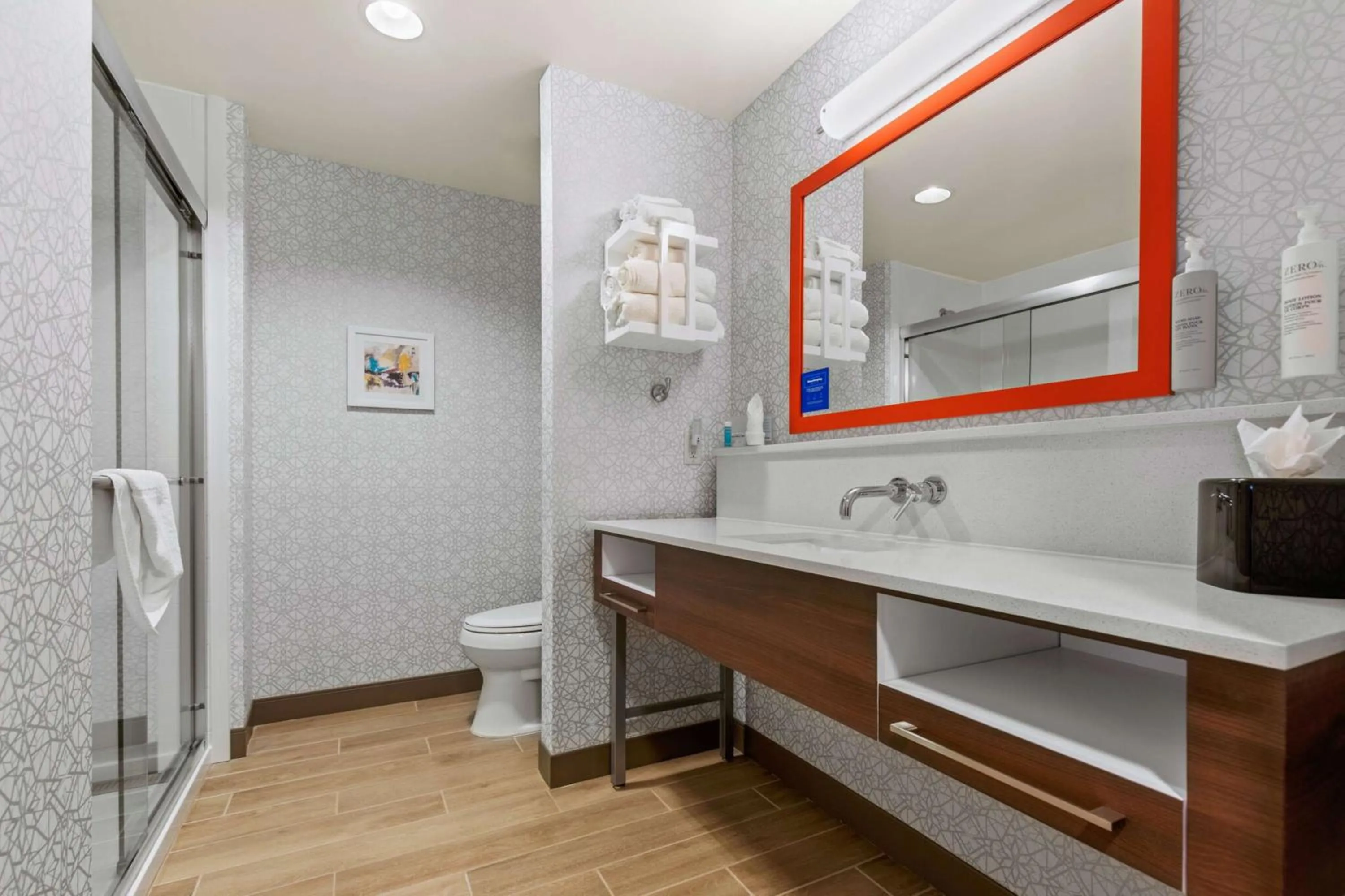 Photo of the whole room in Hampton Inn & Suites Greeley