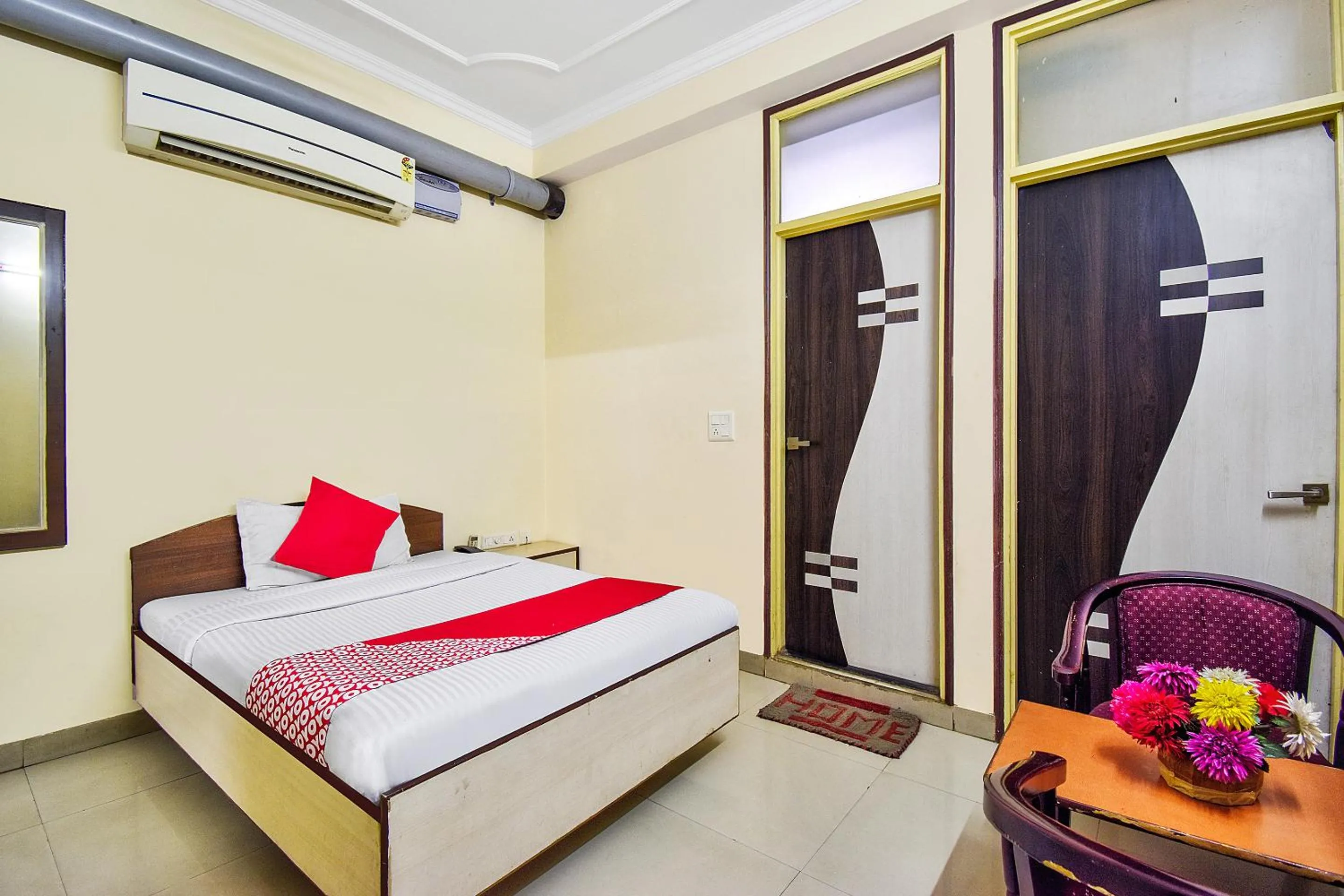 Bedroom, Bed in Hotel Bony Sunrise