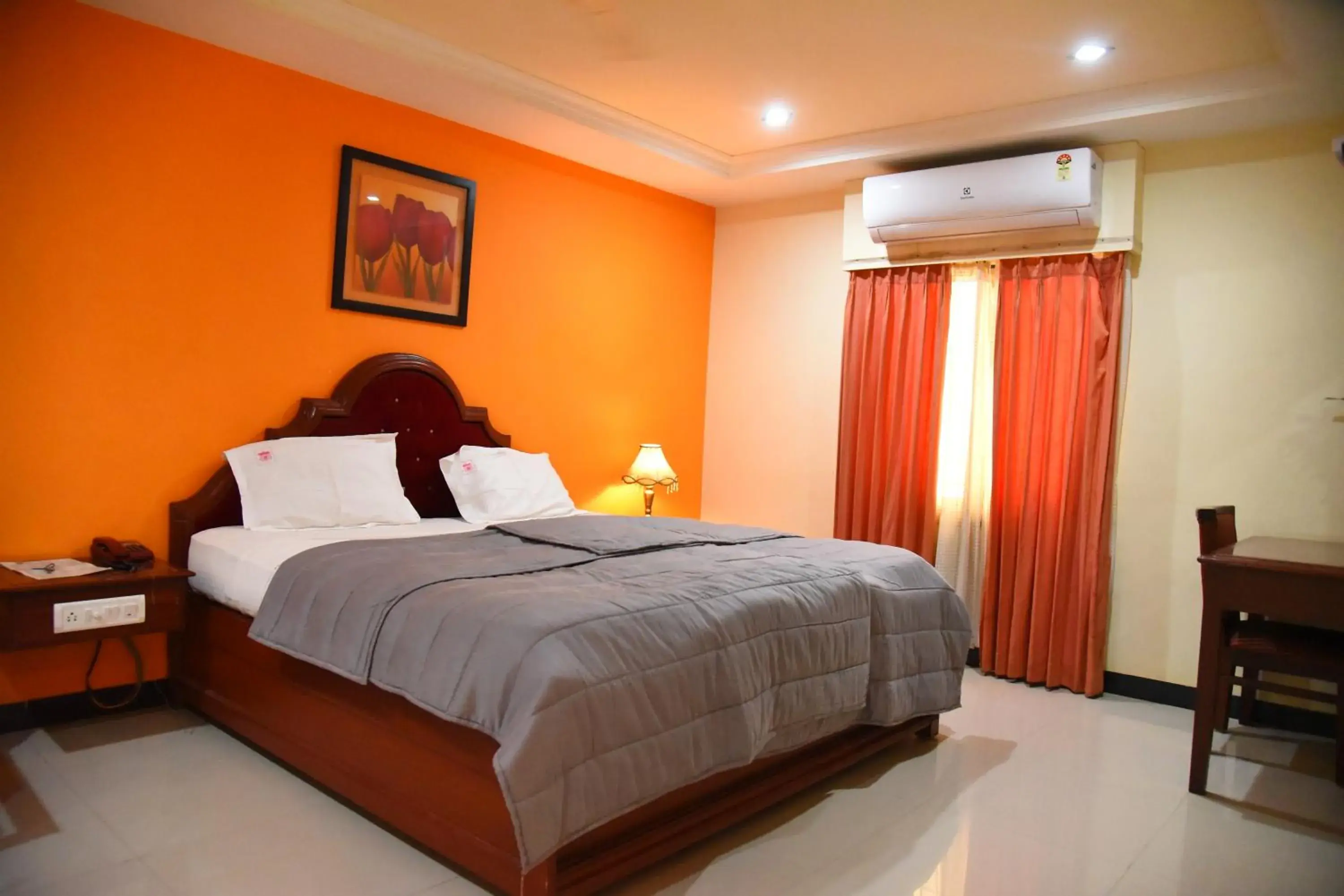 Bed in Hotel Subhalakshmi Palace Bed in Hotel Subhalakshmi Palace