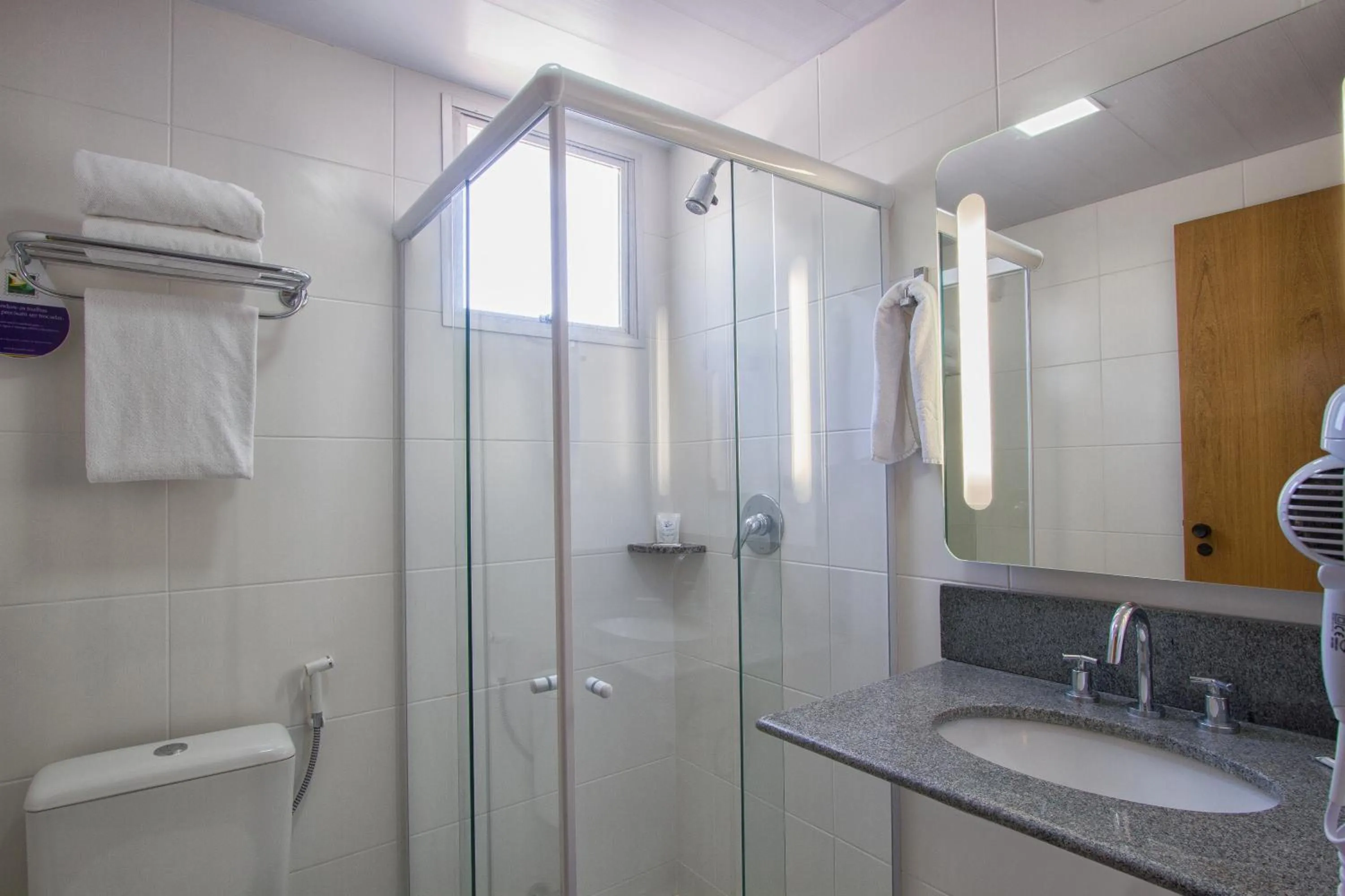 Shower in Le CanarD Joinville