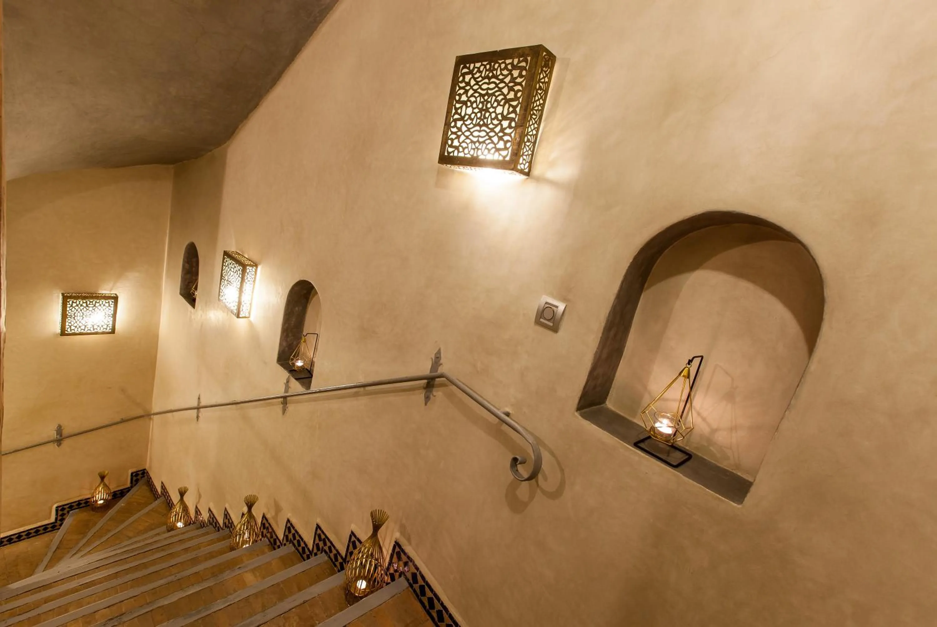 Area and facilities in Riad Shemsi