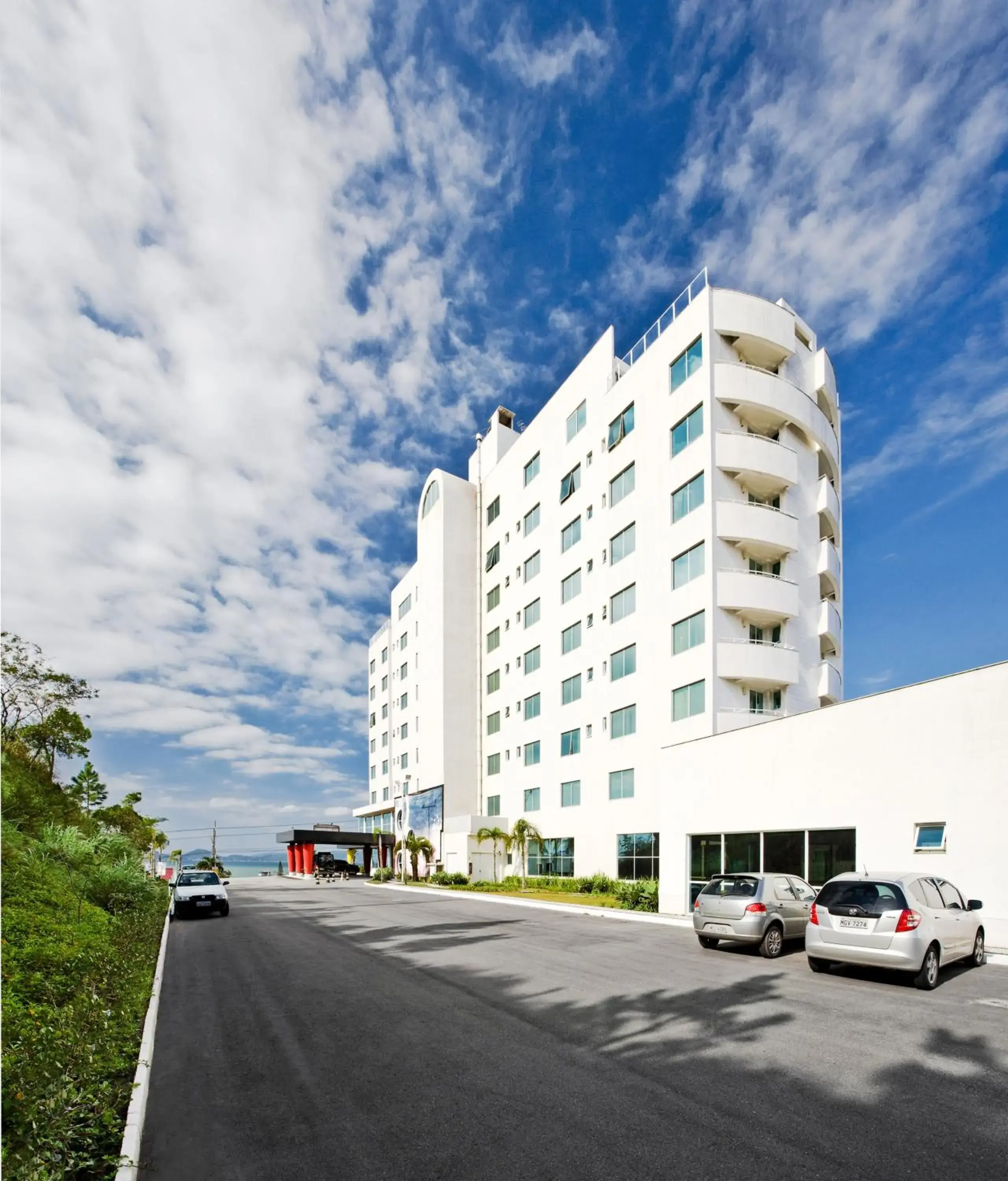 Property building in Favorita Golden Hotel e Eventos Property building in Favorita Golden Hotel e Eventos