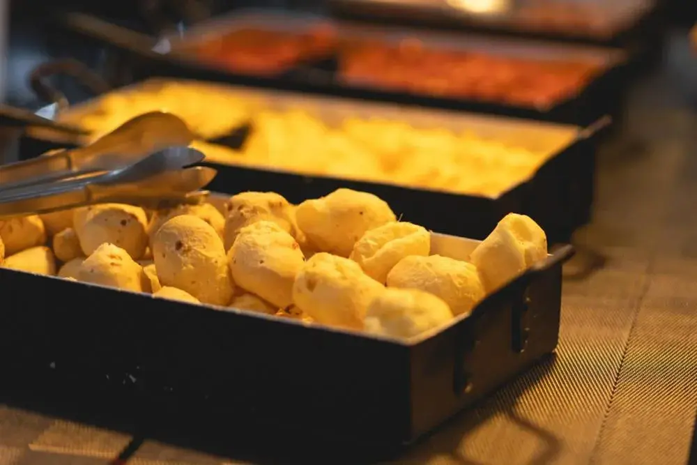 Breakfast in Favorita Golden Hotel e Eventos Breakfast in Favorita Golden Hotel e Eventos