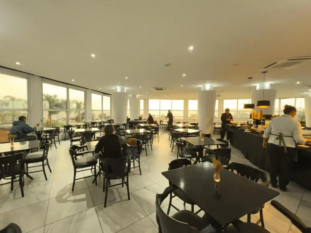 Fitness centre/facilities in Favorita Golden Hotel e Eventos Fitness centre/facilities in Favorita Golden Hotel e Eventos