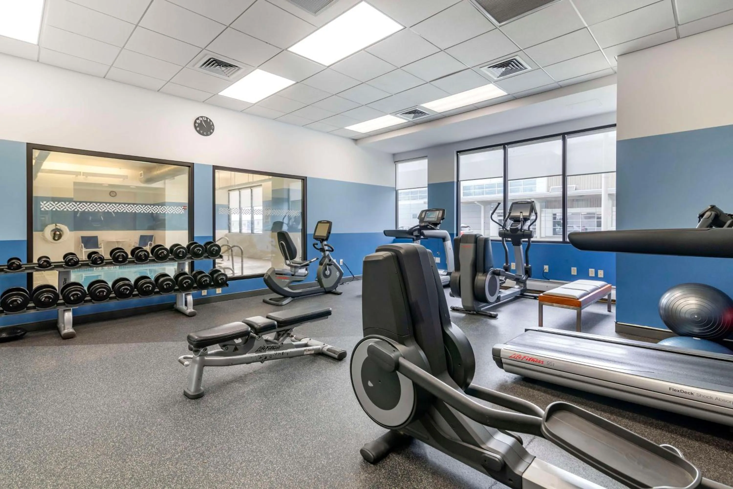 Fitness centre/facilities in Bangor Aviator Hotel BW Premier Collection