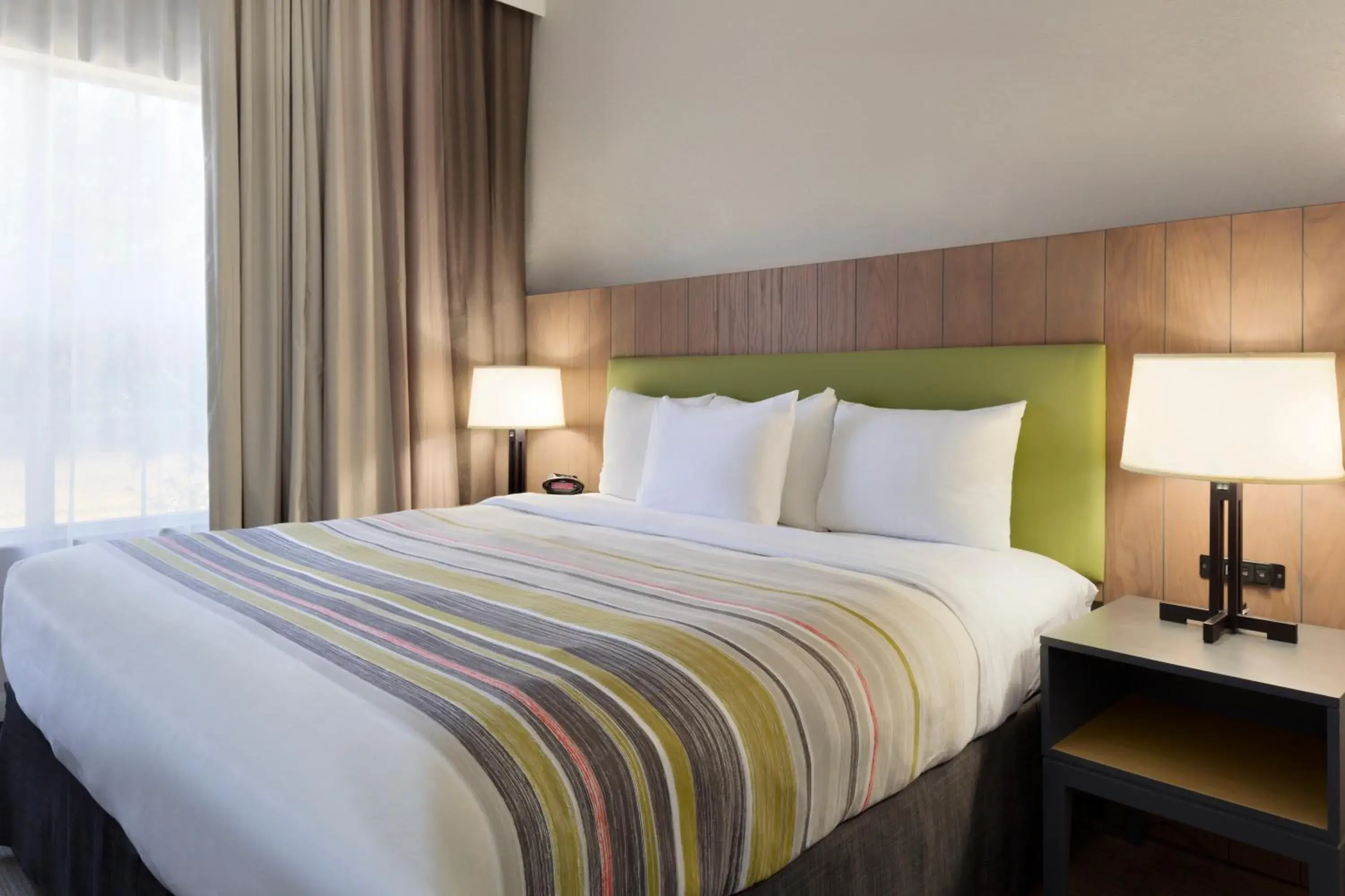 King Studio - Disability Access/Non-Smoking in Country Inn & Suites by Radisson, Brunswick I-95, GA King Studio - Disability Access/Non-Smoking in Country Inn & Suites by Radisson, Brunswick I-95, GA