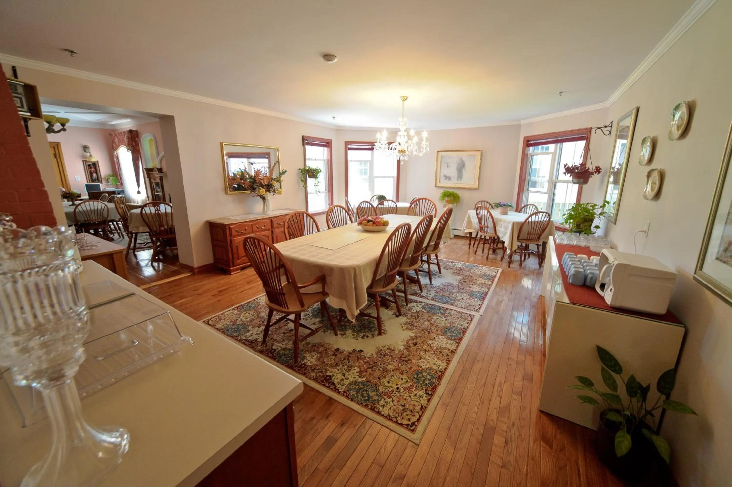 Restaurant/places to eat in The Harbour House