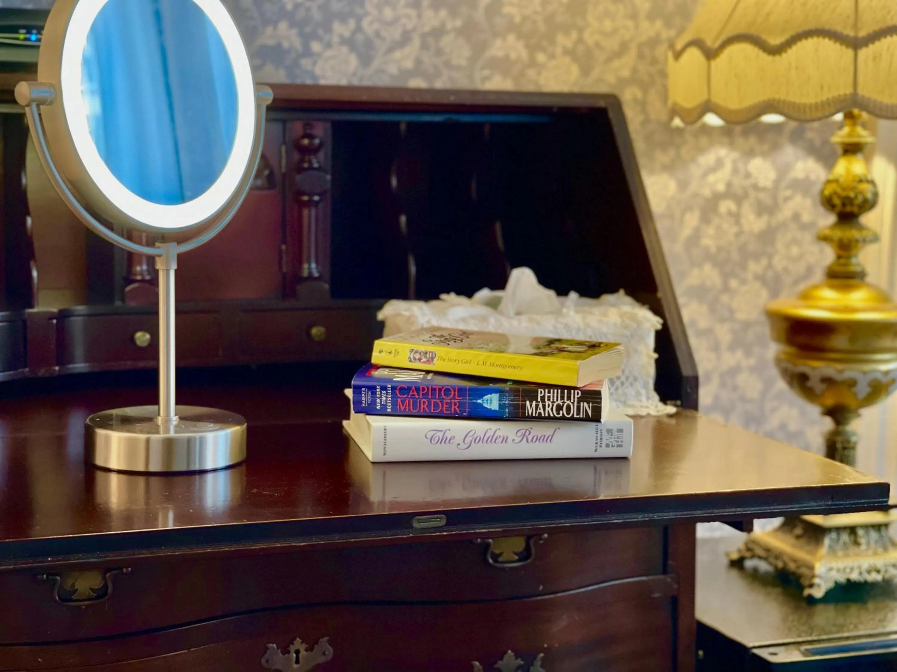 Charlotte's Rose Inn