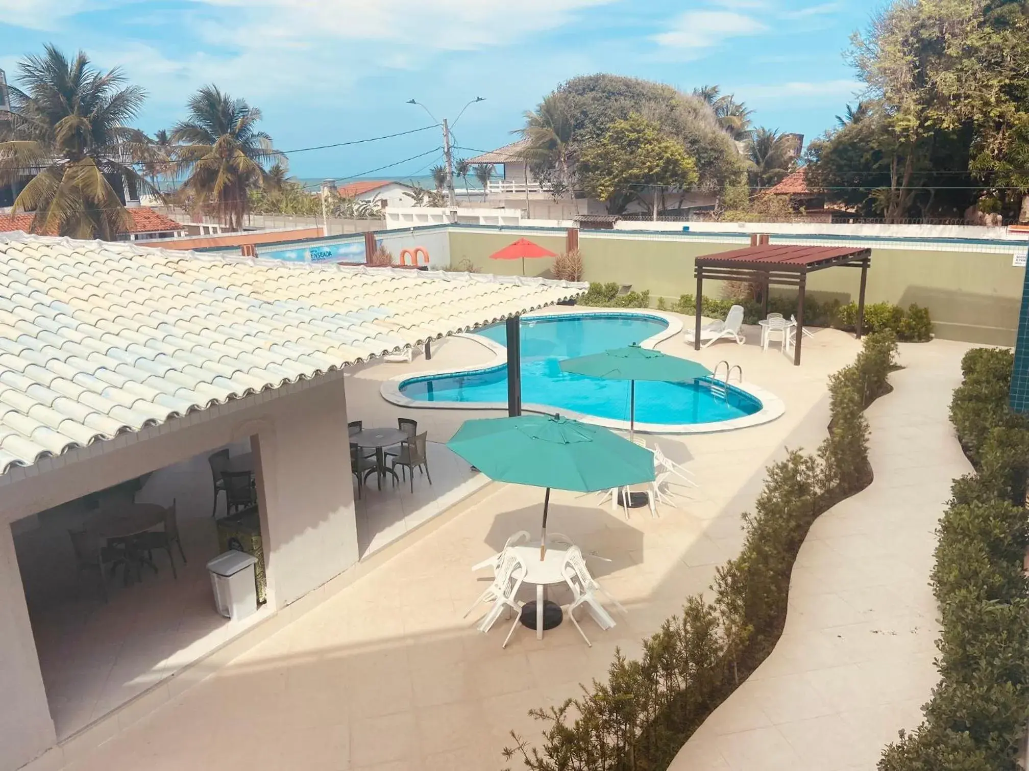 Pool view in Hotel Enseada dos Corais Pool view in Hotel Enseada dos Corais