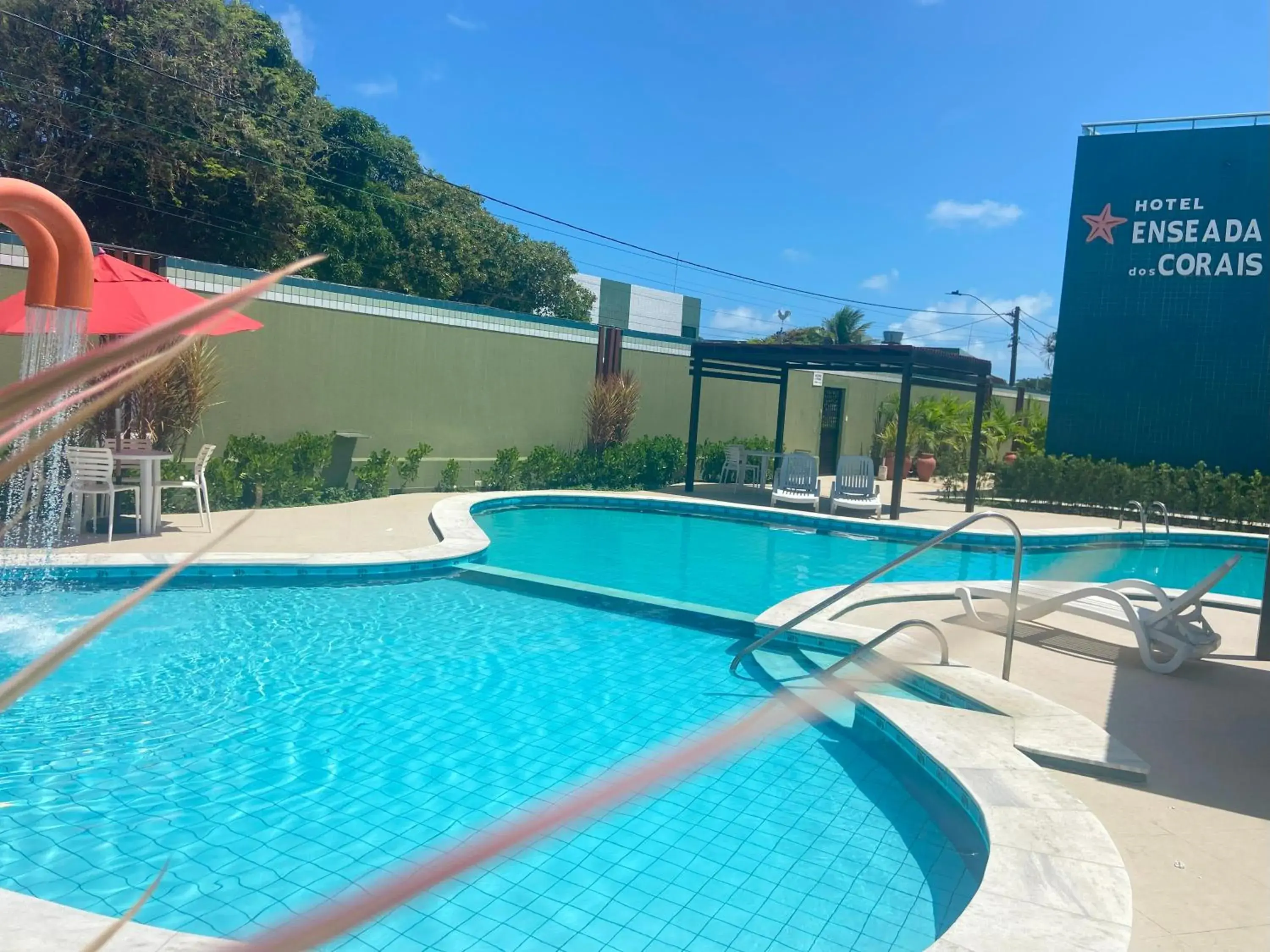 Pool view in Hotel Enseada dos Corais Pool view in Hotel Enseada dos Corais