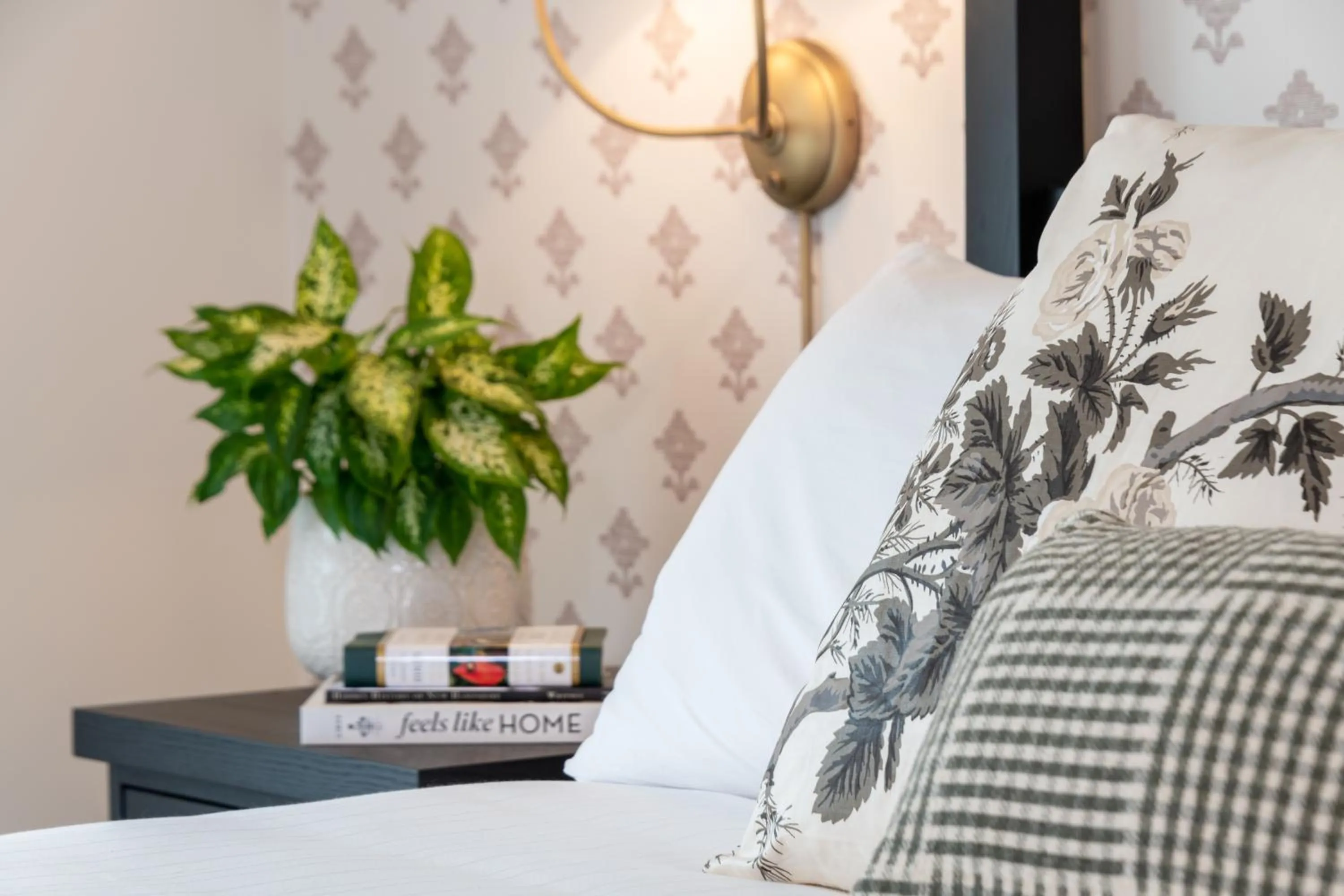 Decorative detail, Bed in The Wentworth