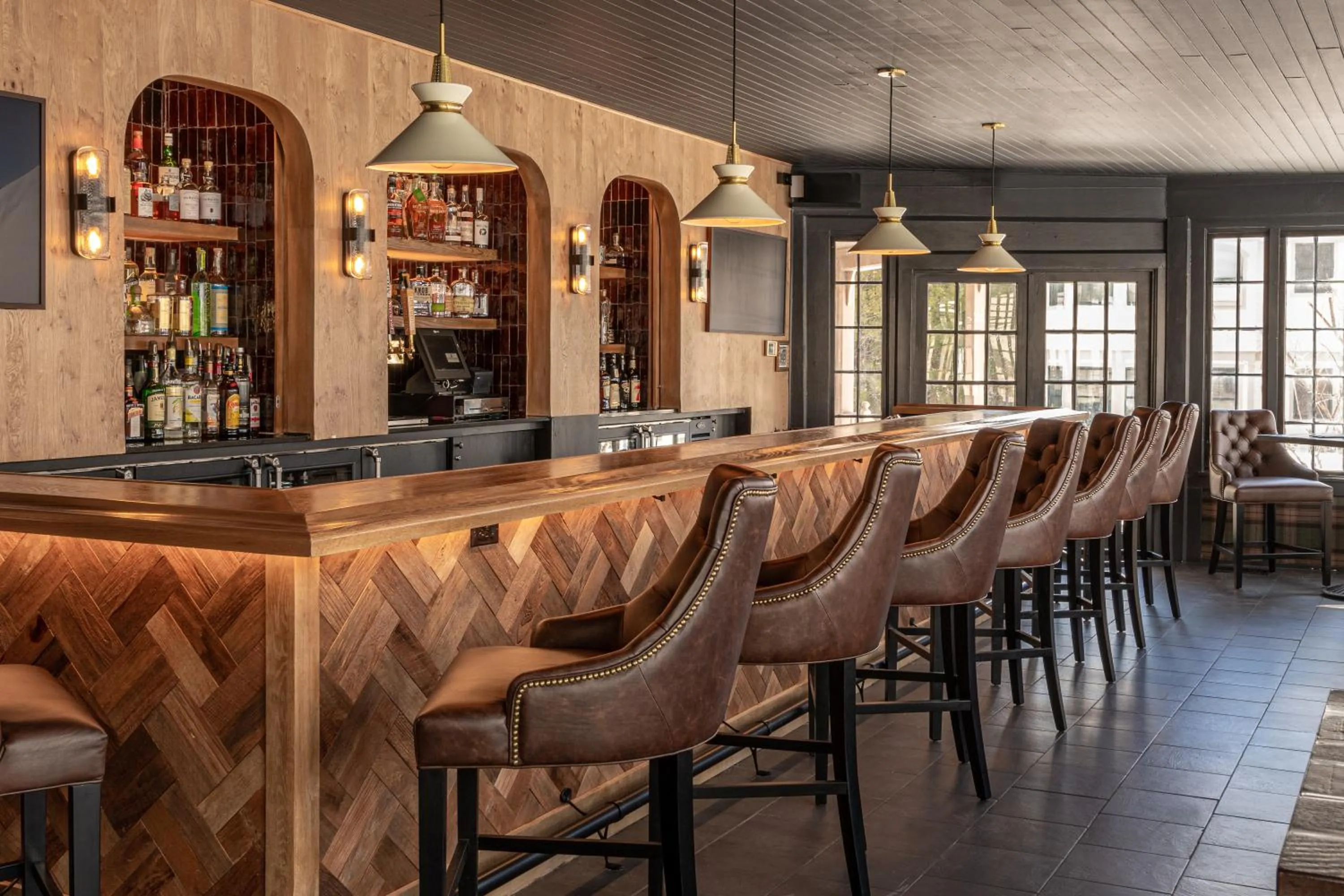 Restaurant/places to eat in The Wentworth