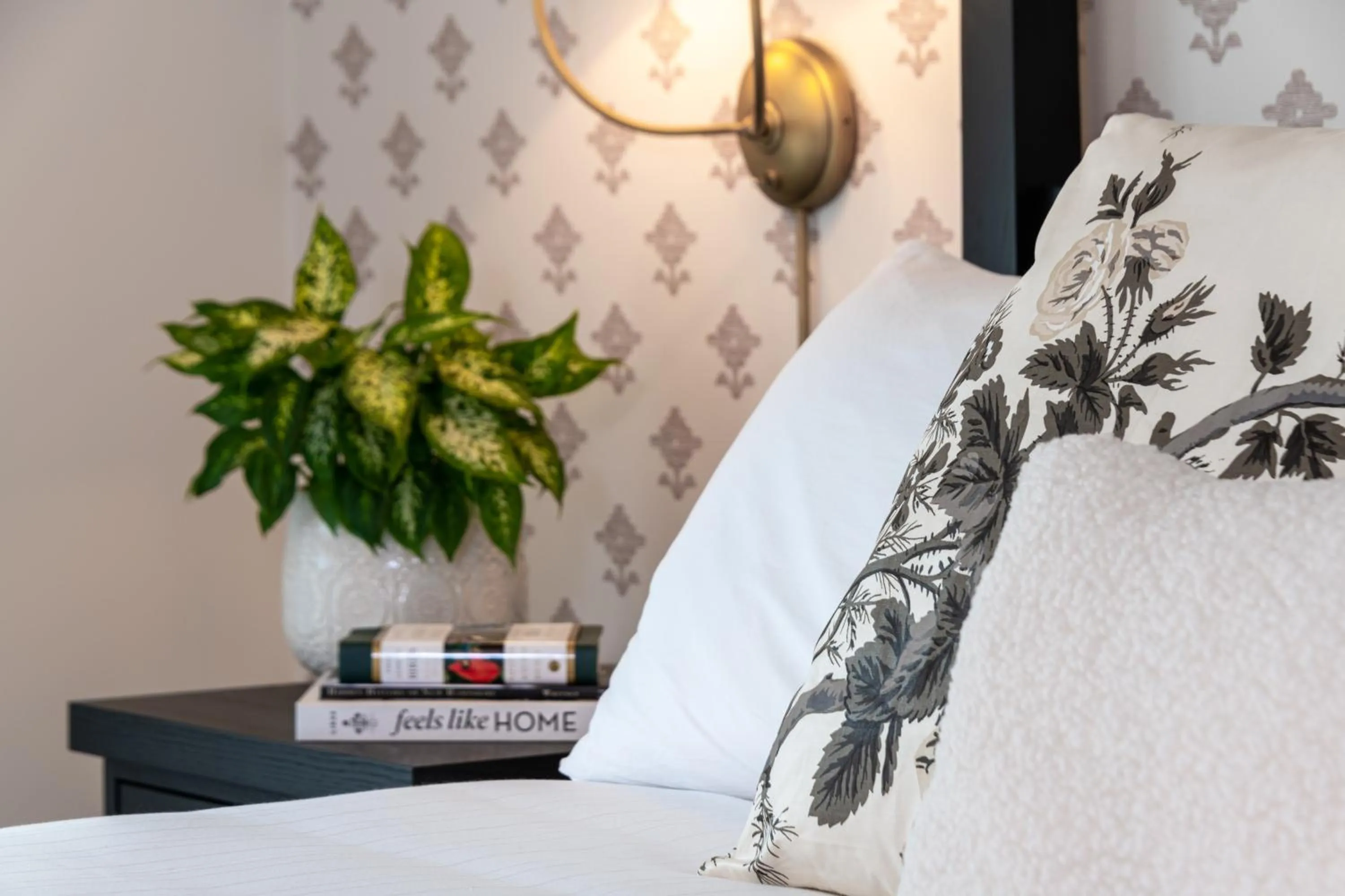 Decorative detail, Bed in The Wentworth