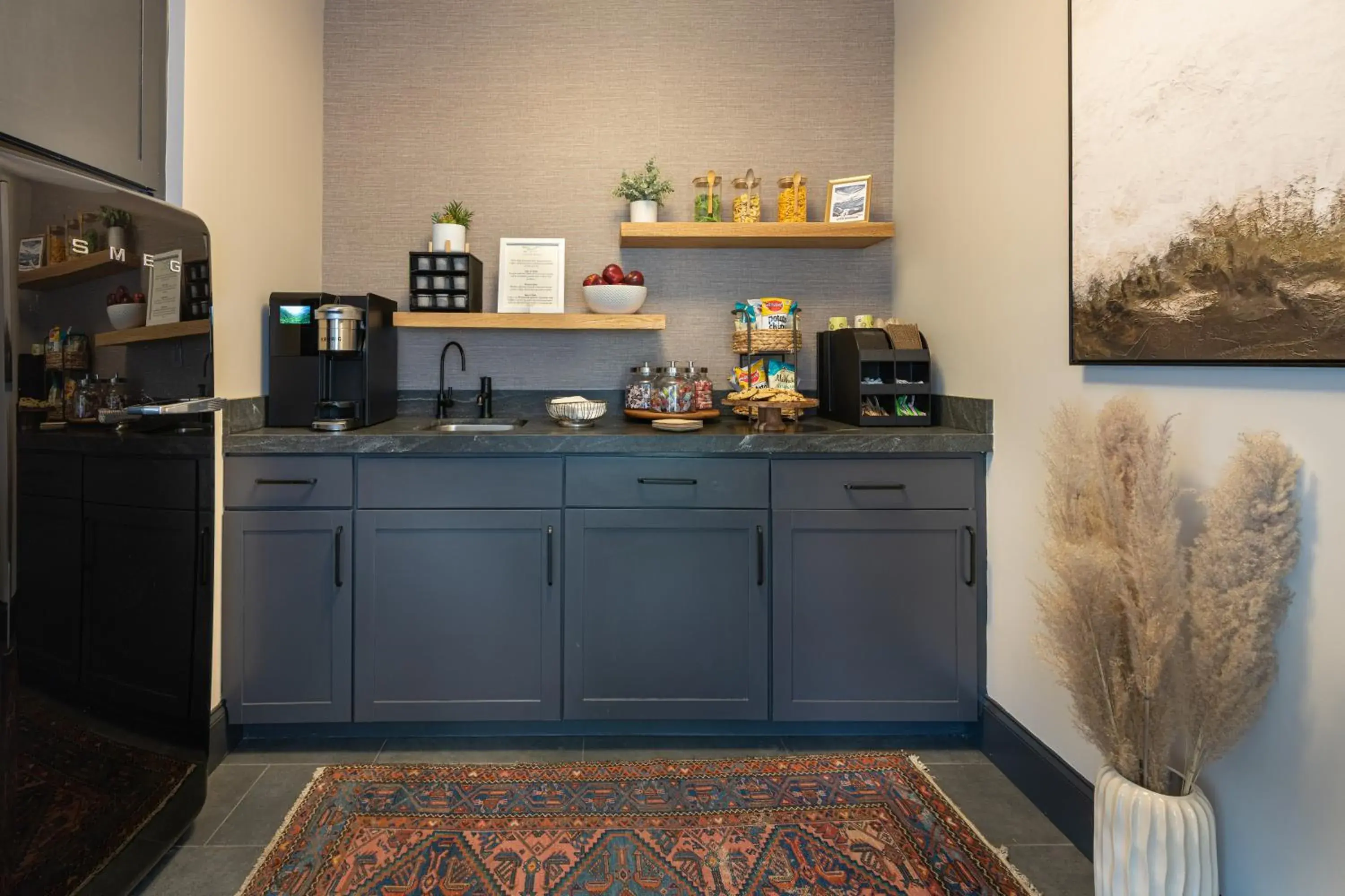 Queen Room in The Wentworth Queen Room in The Wentworth