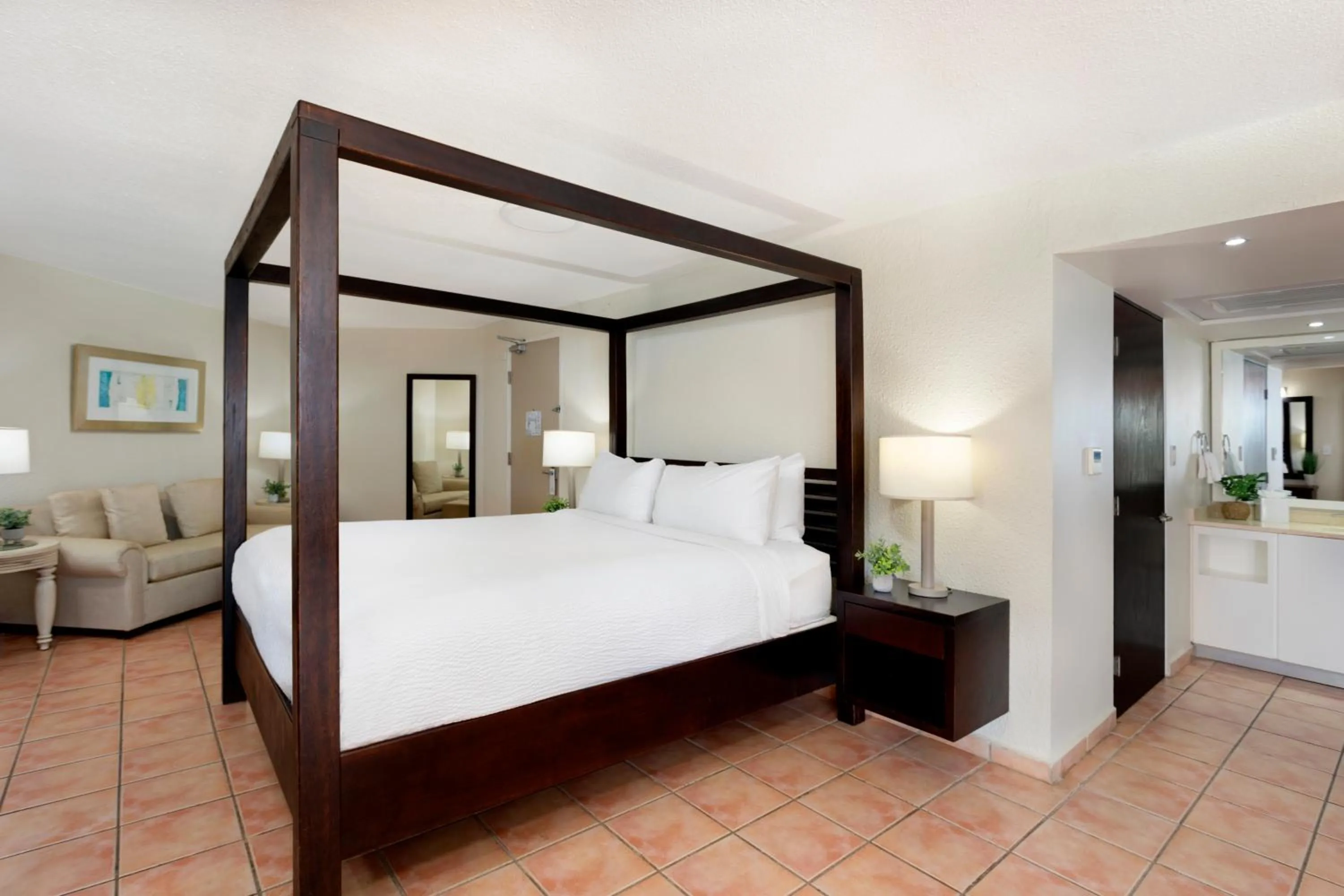 Bedroom, Bed in Rincon Beach Resort