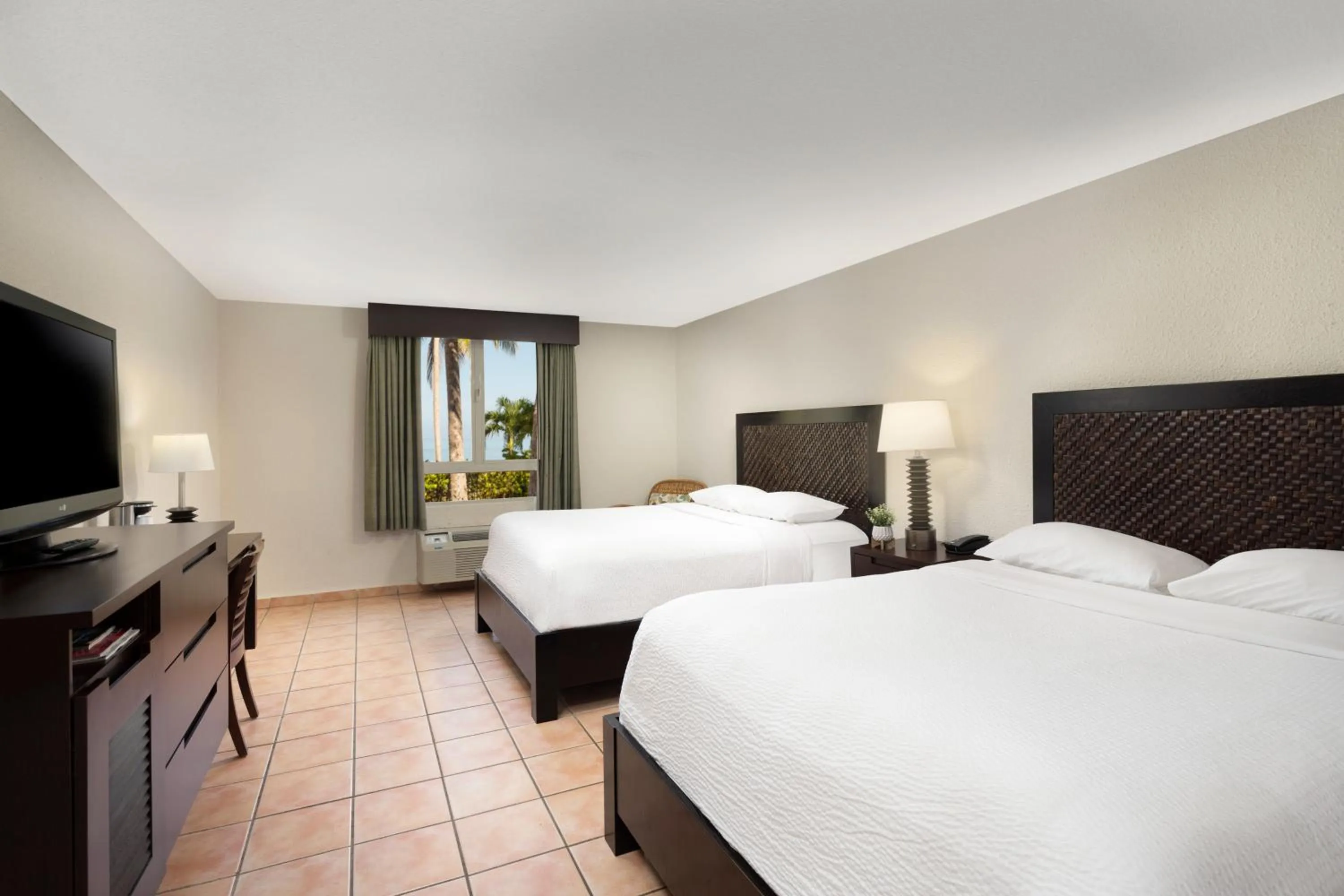 Bedroom, Bed in Rincon Beach Resort