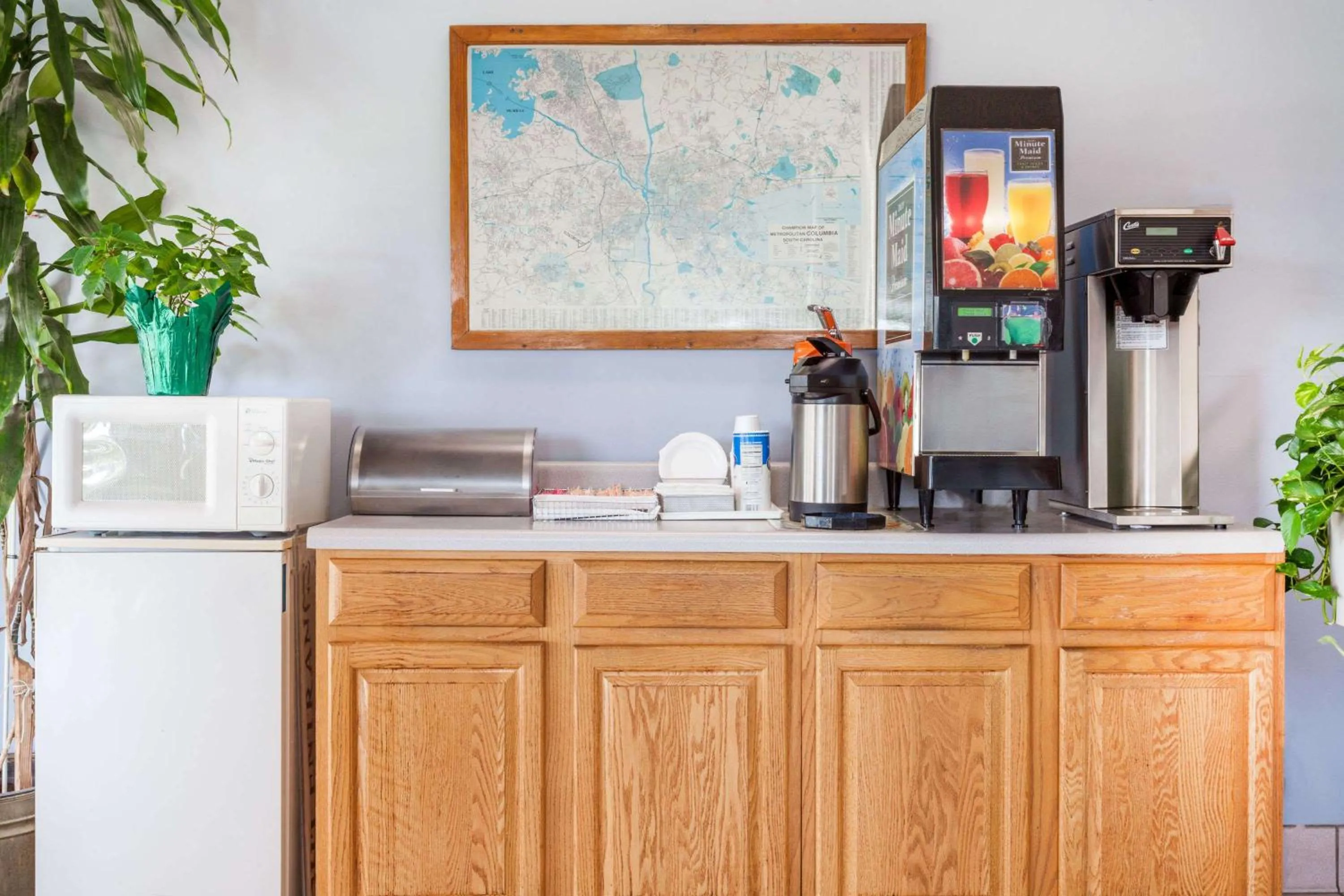 On site in Knights Inn - Columbia