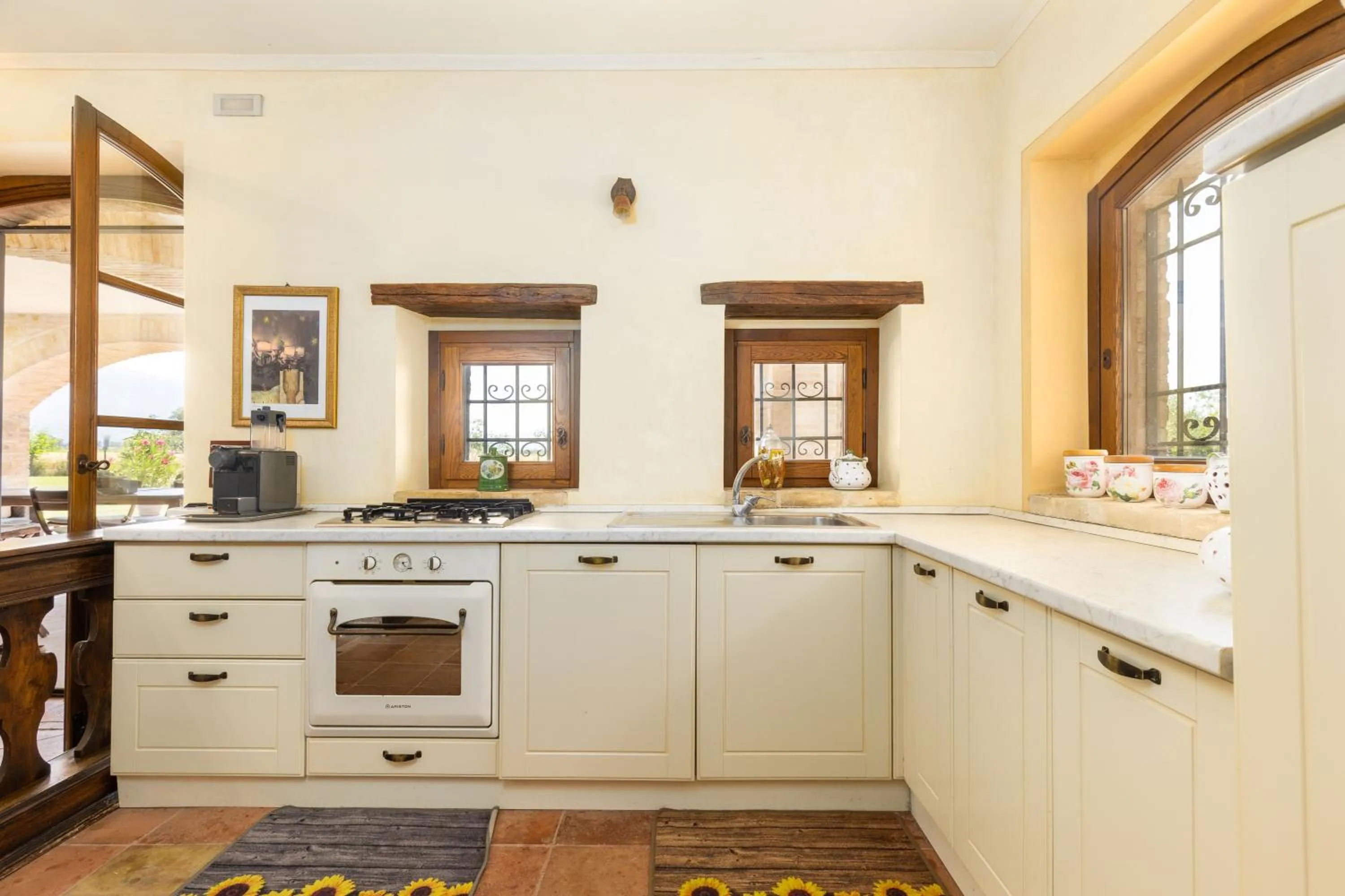 Villa Assisi by PosarelliVillas