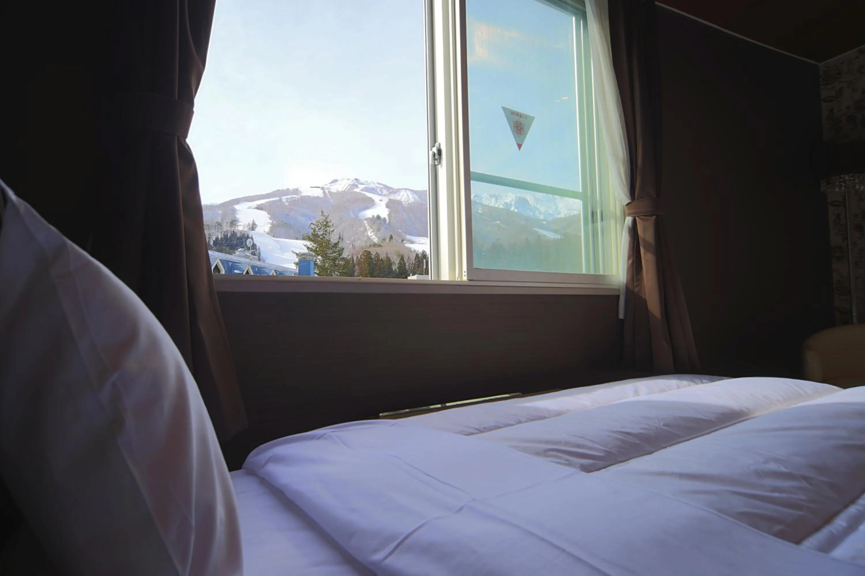 Bedroom, Bed in HOTEL 24sweets HAKUBA