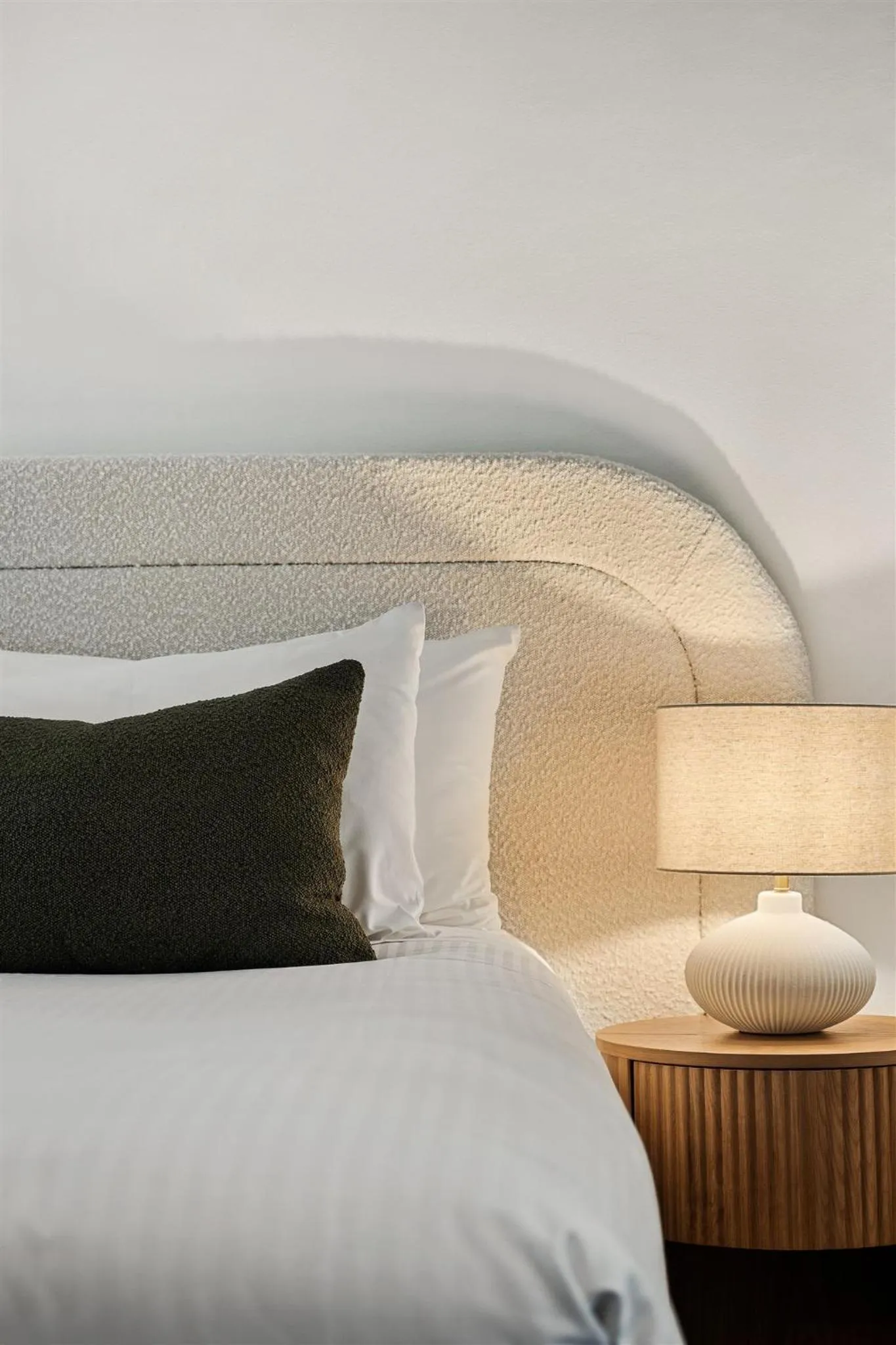 Bed in Heritage Trail Lodge