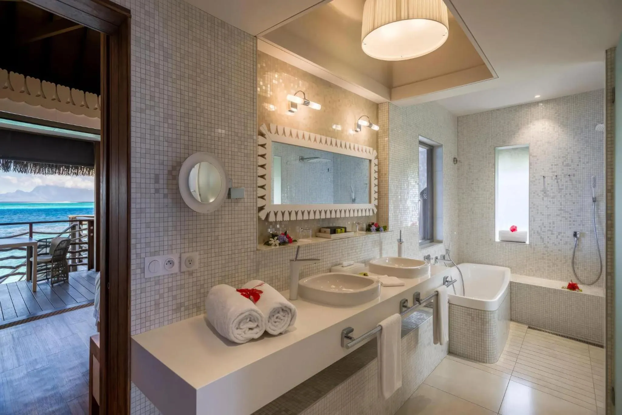 Photo of the whole room in InterContinental Tahiti Resort & Spa by IHG