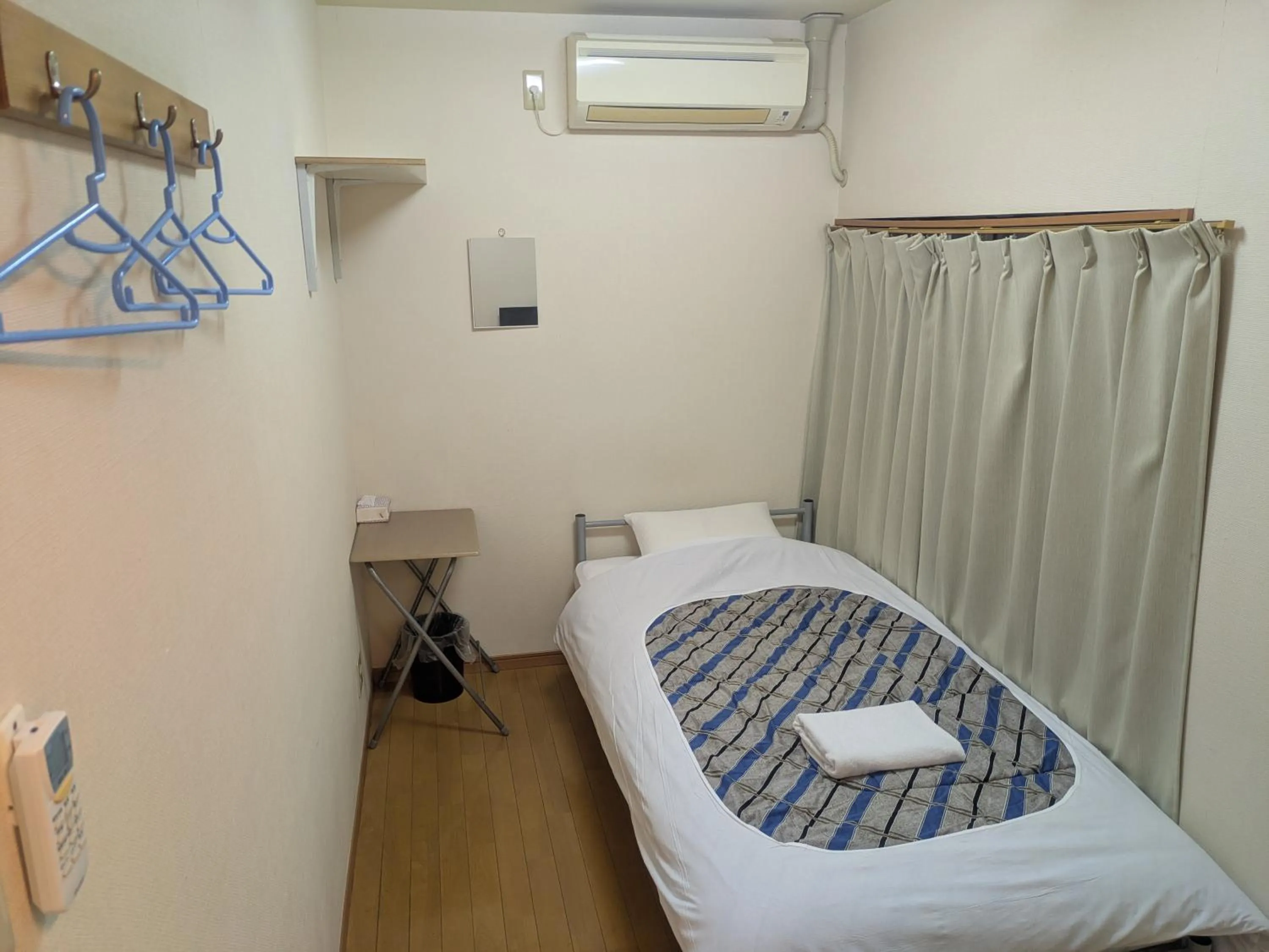 Bedroom, Bed in Hotel Meigetsu