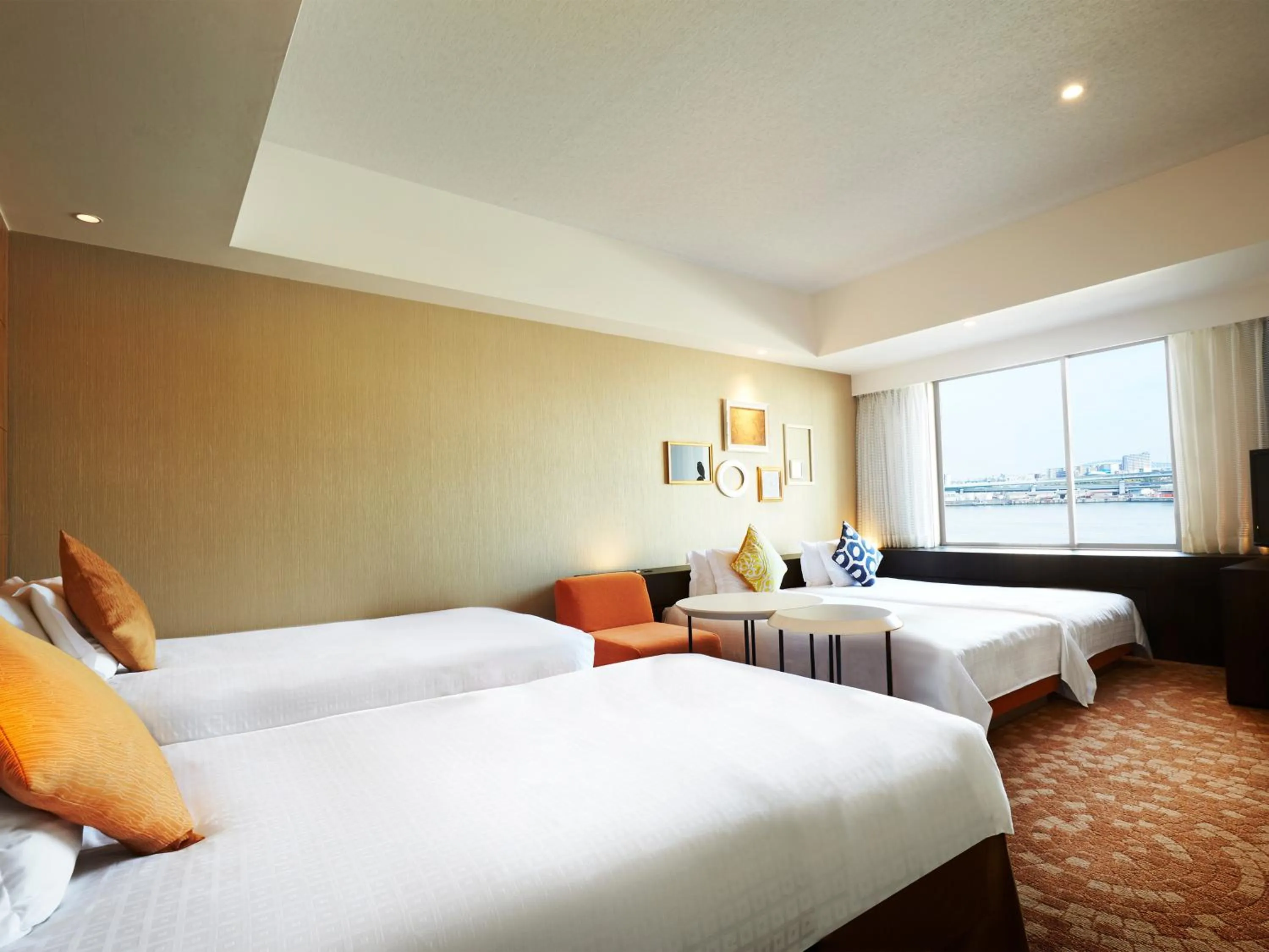 Bed in Hotel Universal Port