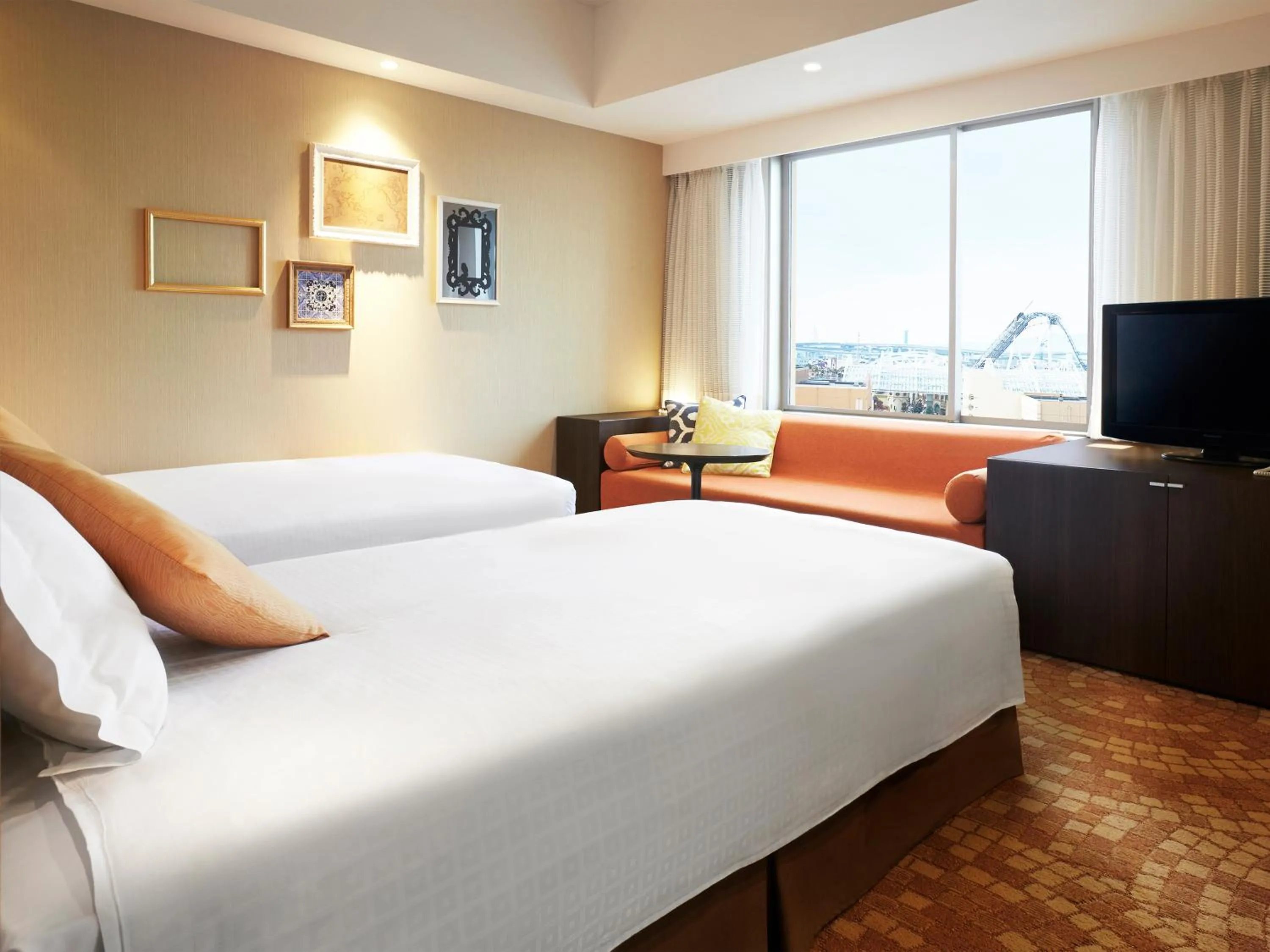 Bed in Hotel Universal Port