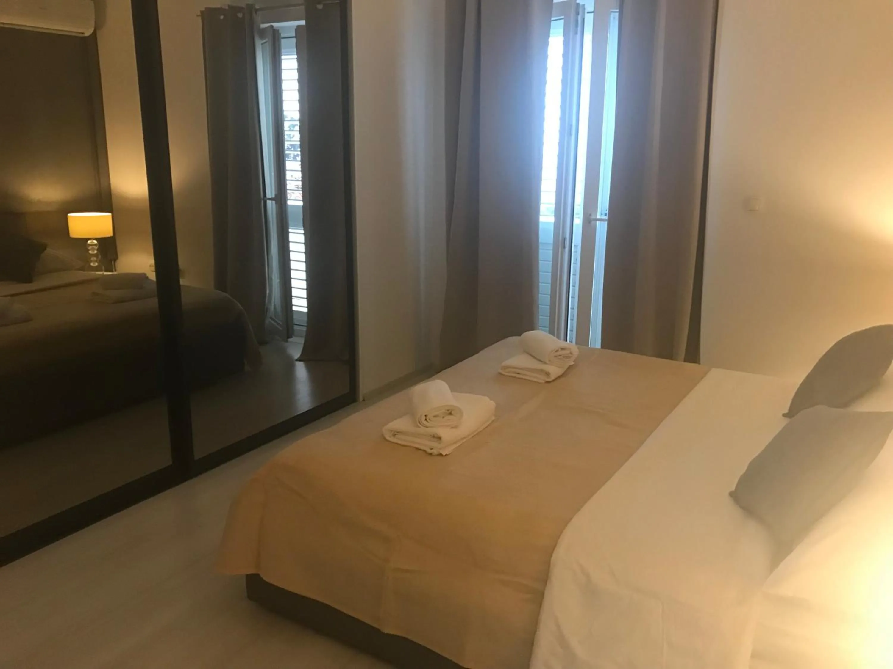 Bed in Blue Diamond