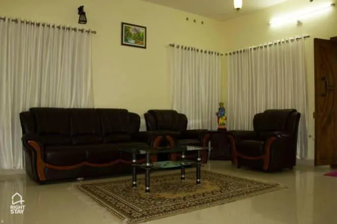 White Petals -3 BHK Homestay Munnar - Available For Indian Nationals Only