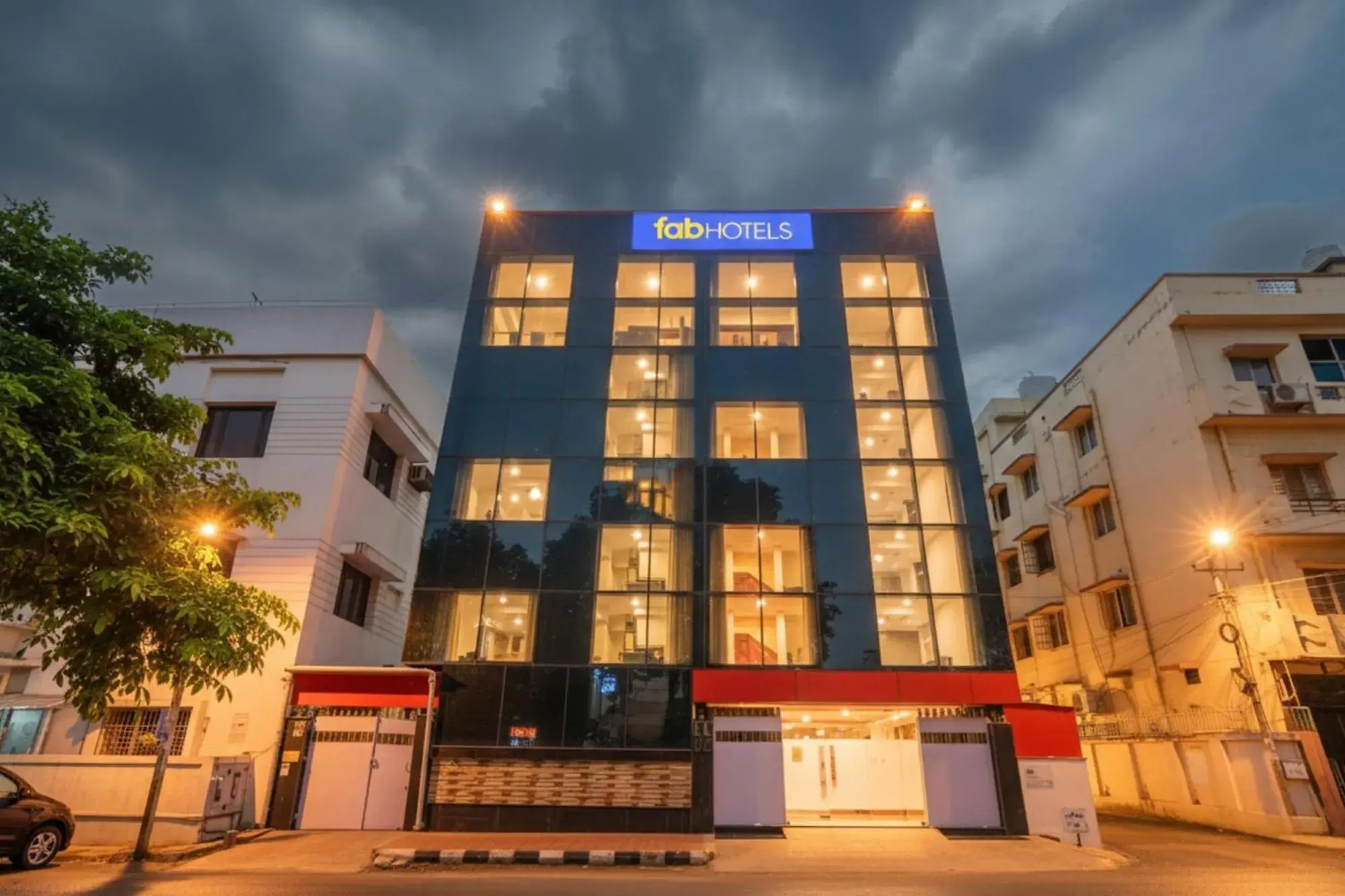 Facade/entrance in FabHotel Saltlake Palace - Nr Anandlok Hospital Facade/entrance in FabHotel Saltlake Palace - Nr Anandlok Hospital