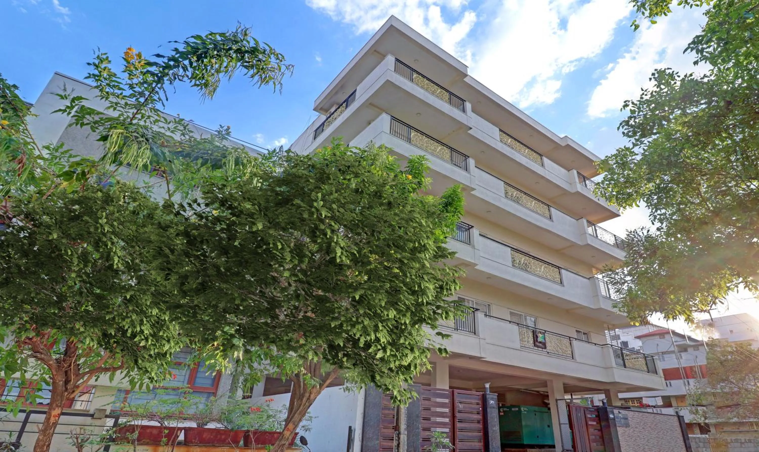 Facade/entrance in Treebo Kings Suits, HSR Layout