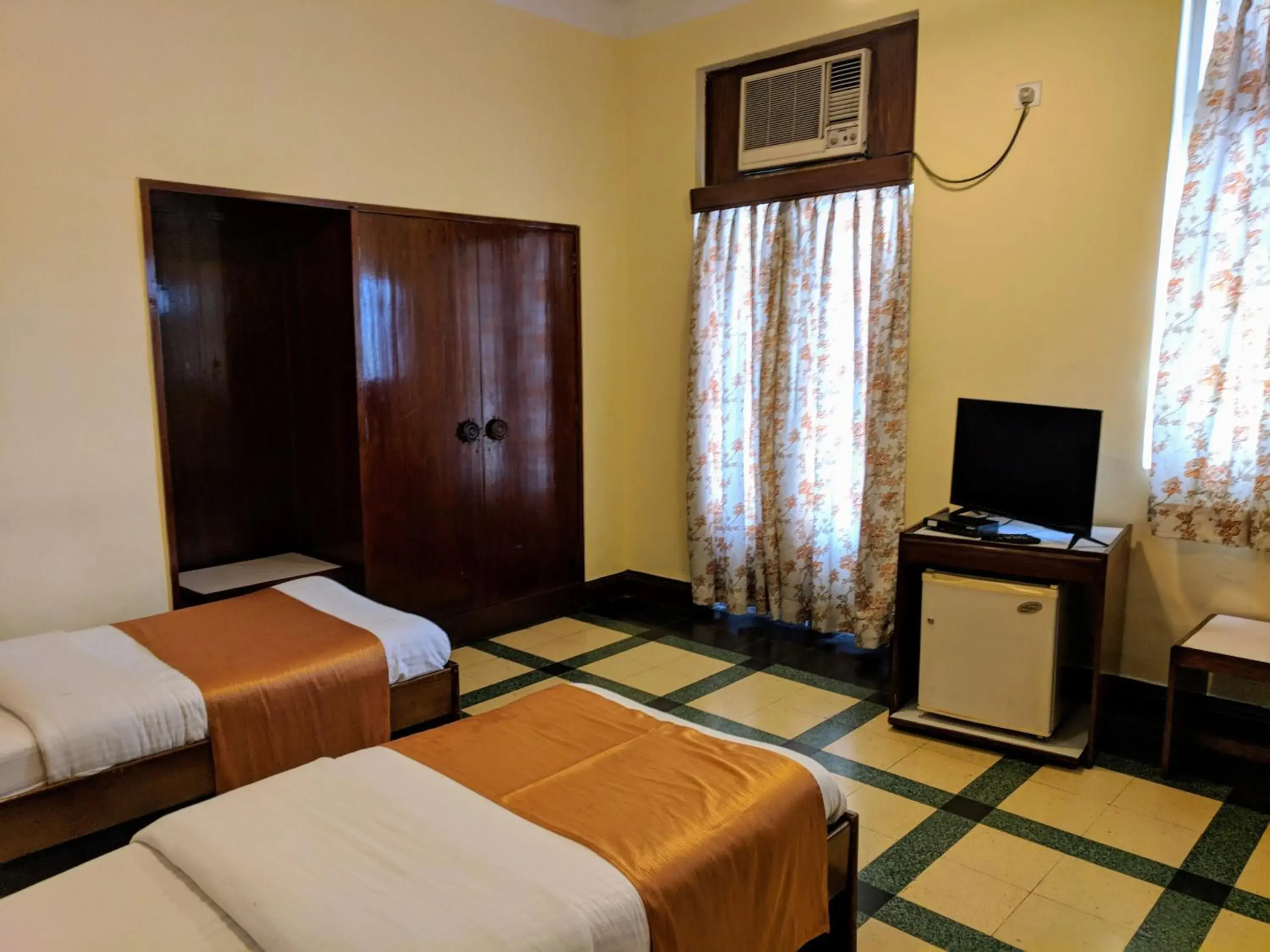 Standard Room - single occupancy in Sea Green South Hotel Standard Room - single occupancy in Sea Green South Hotel