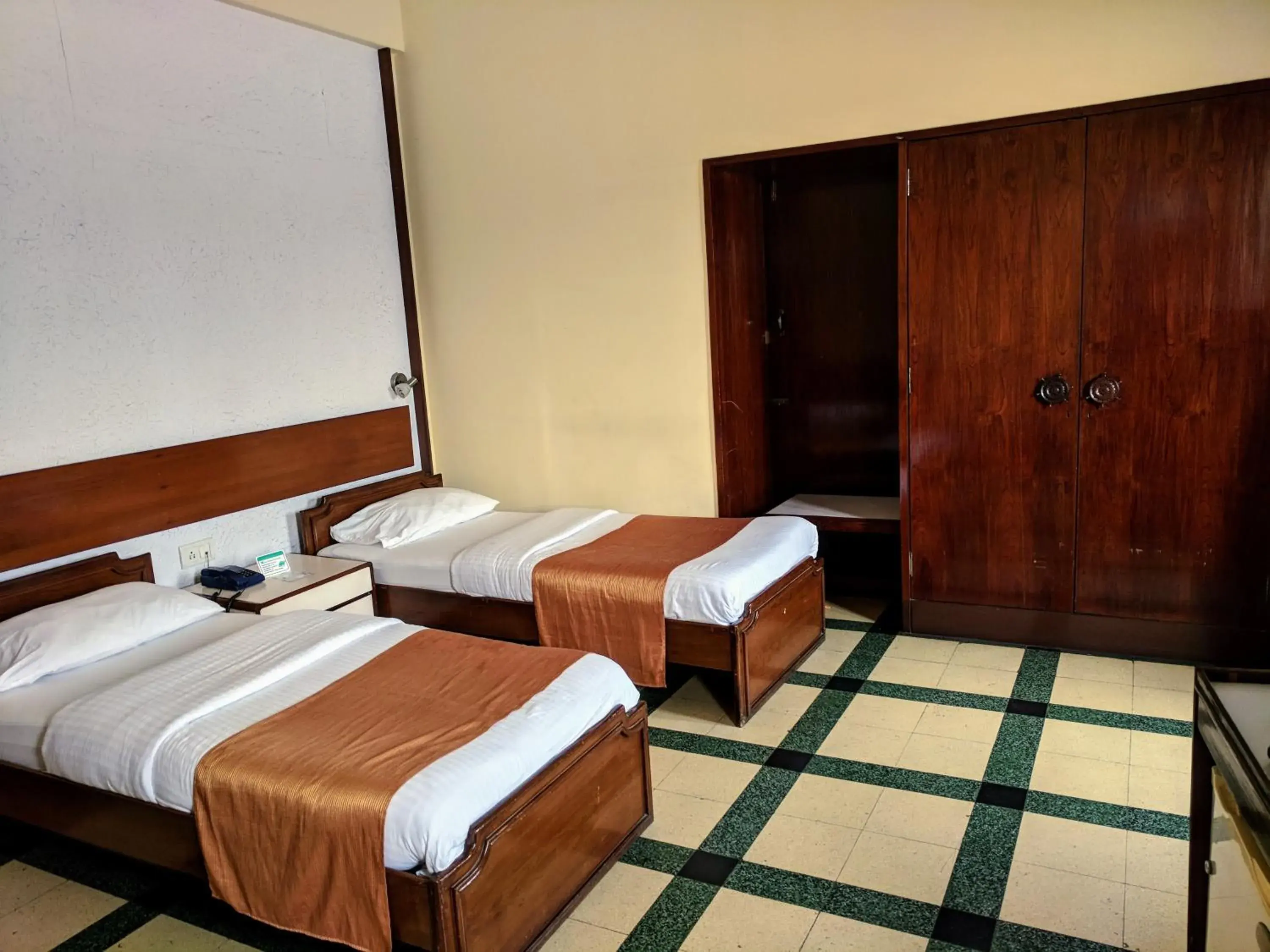 Photo of the whole room, Bed in Sea Green South Hotel Photo of the whole room, Bed in Sea Green South Hotel