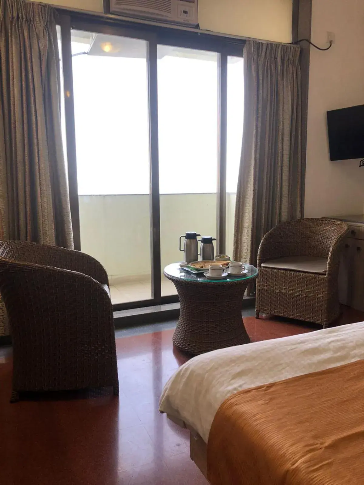 Breakfast, Bed in Sea Green South Hotel Breakfast, Bed in Sea Green South Hotel