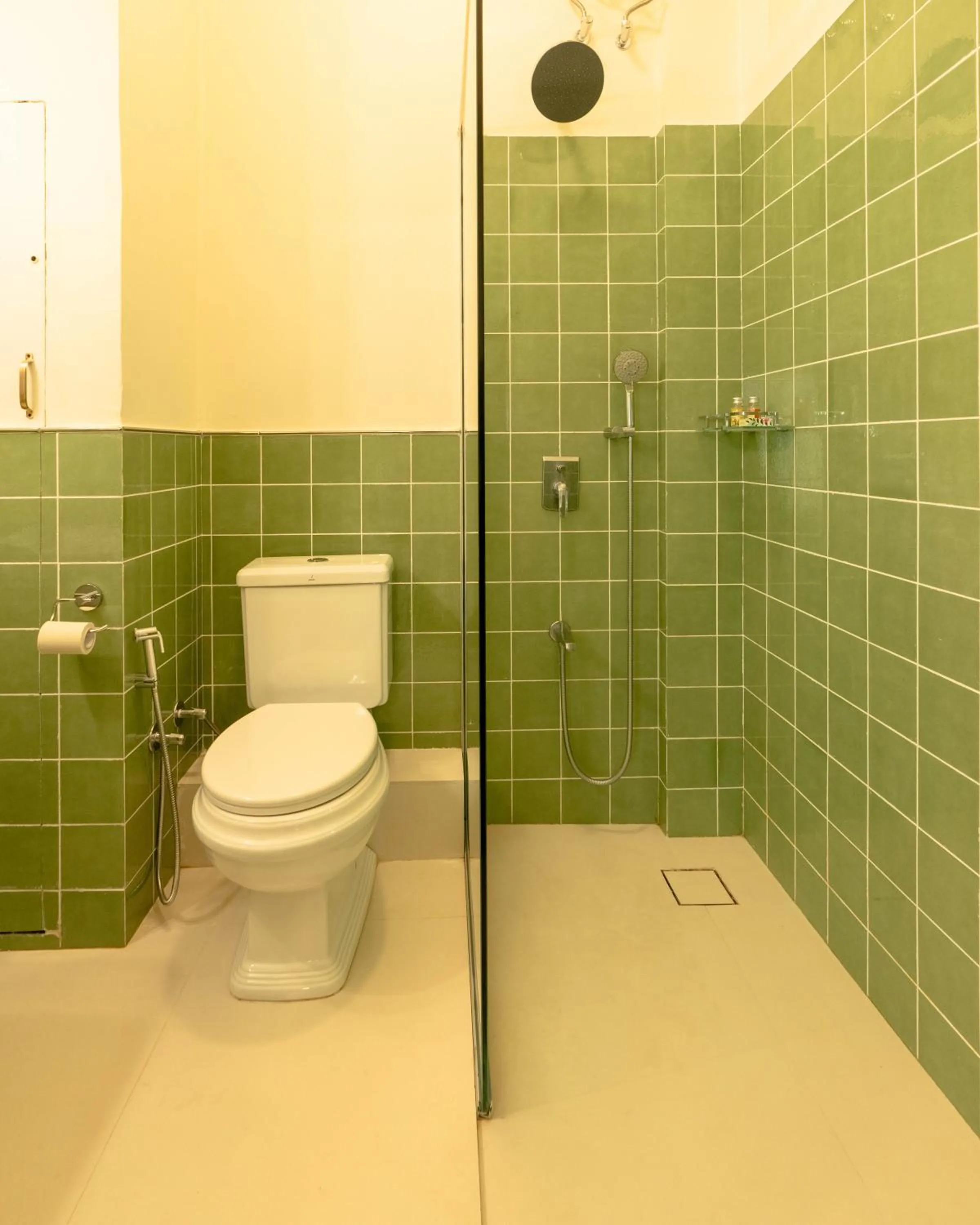 Bathroom in Sea Green South Hotel