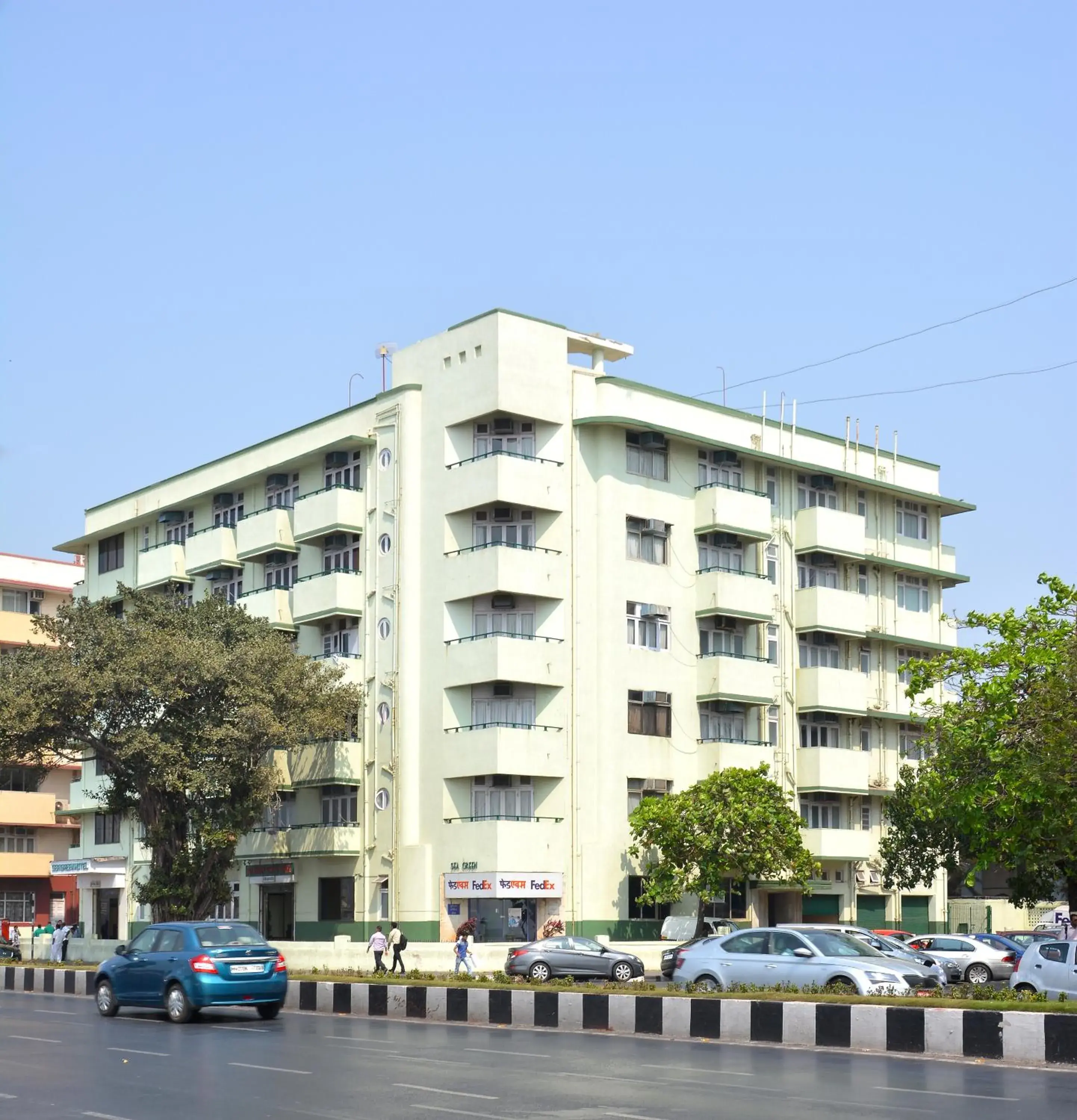 Facade/entrance in Sea Green South Hotel Facade/entrance in Sea Green South Hotel