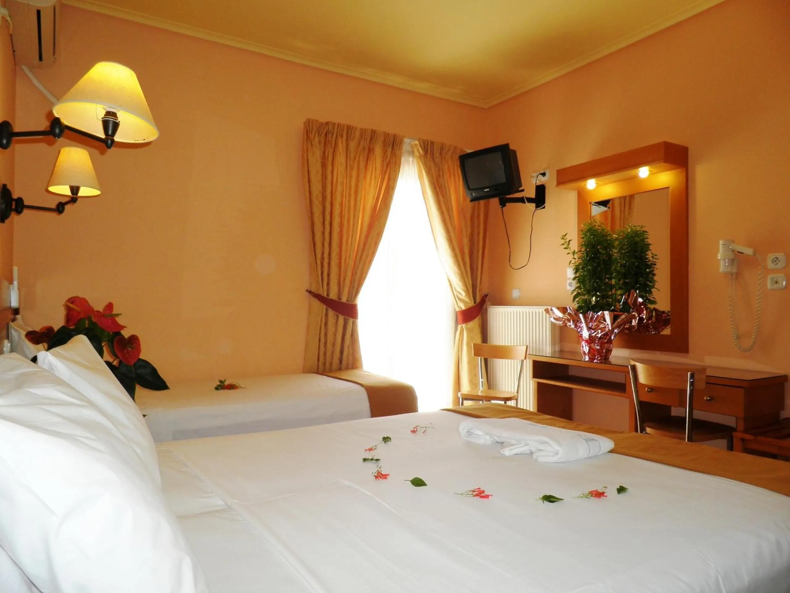 Day, Bed in Hotel Segas