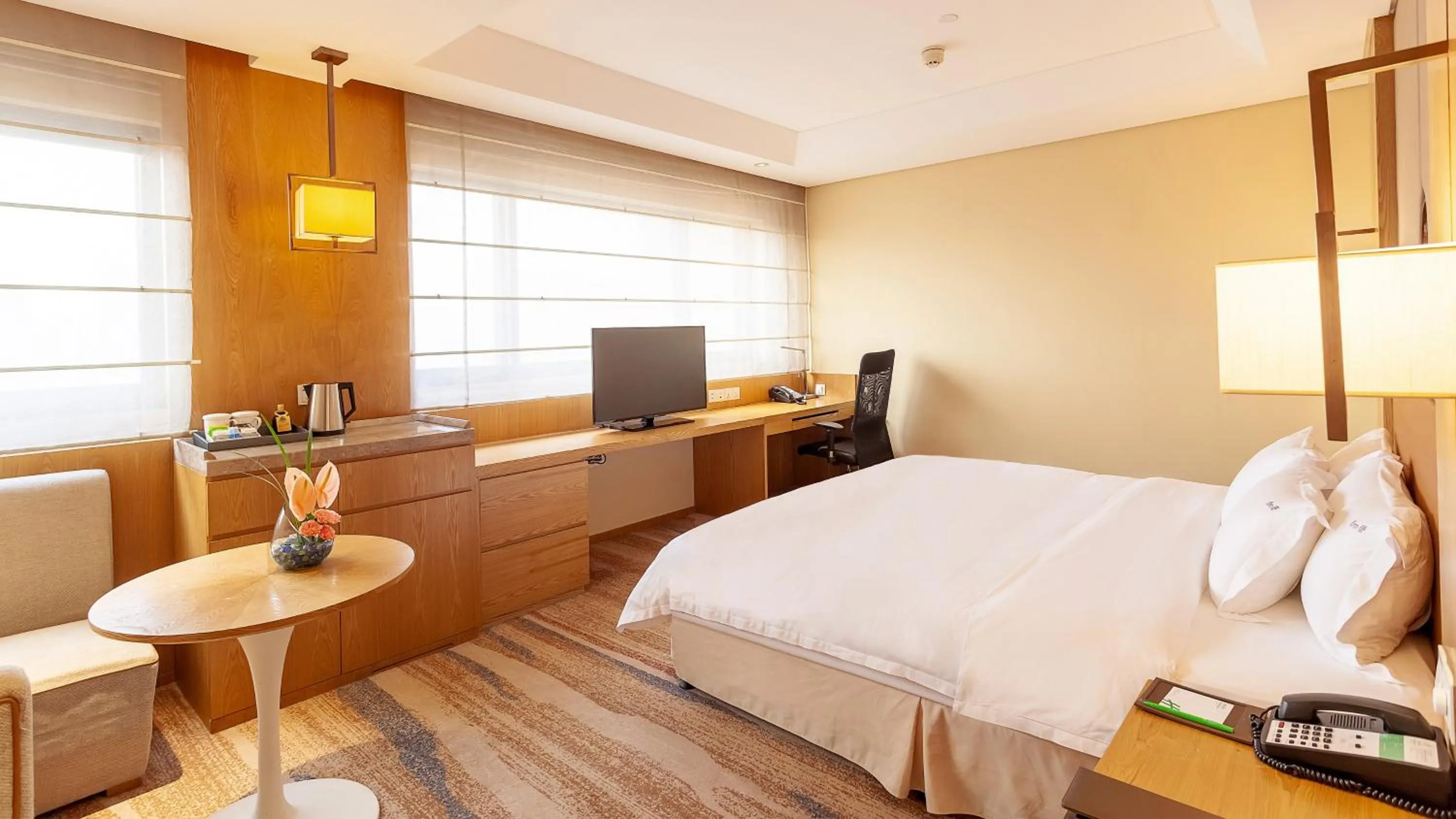 Photo of the whole room in Holiday Inn Hefei by IHG