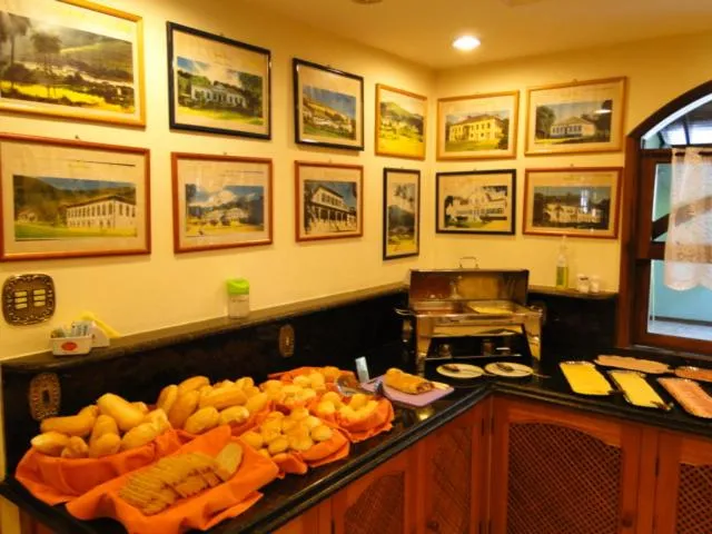Buffet breakfast in Pousada Martinez