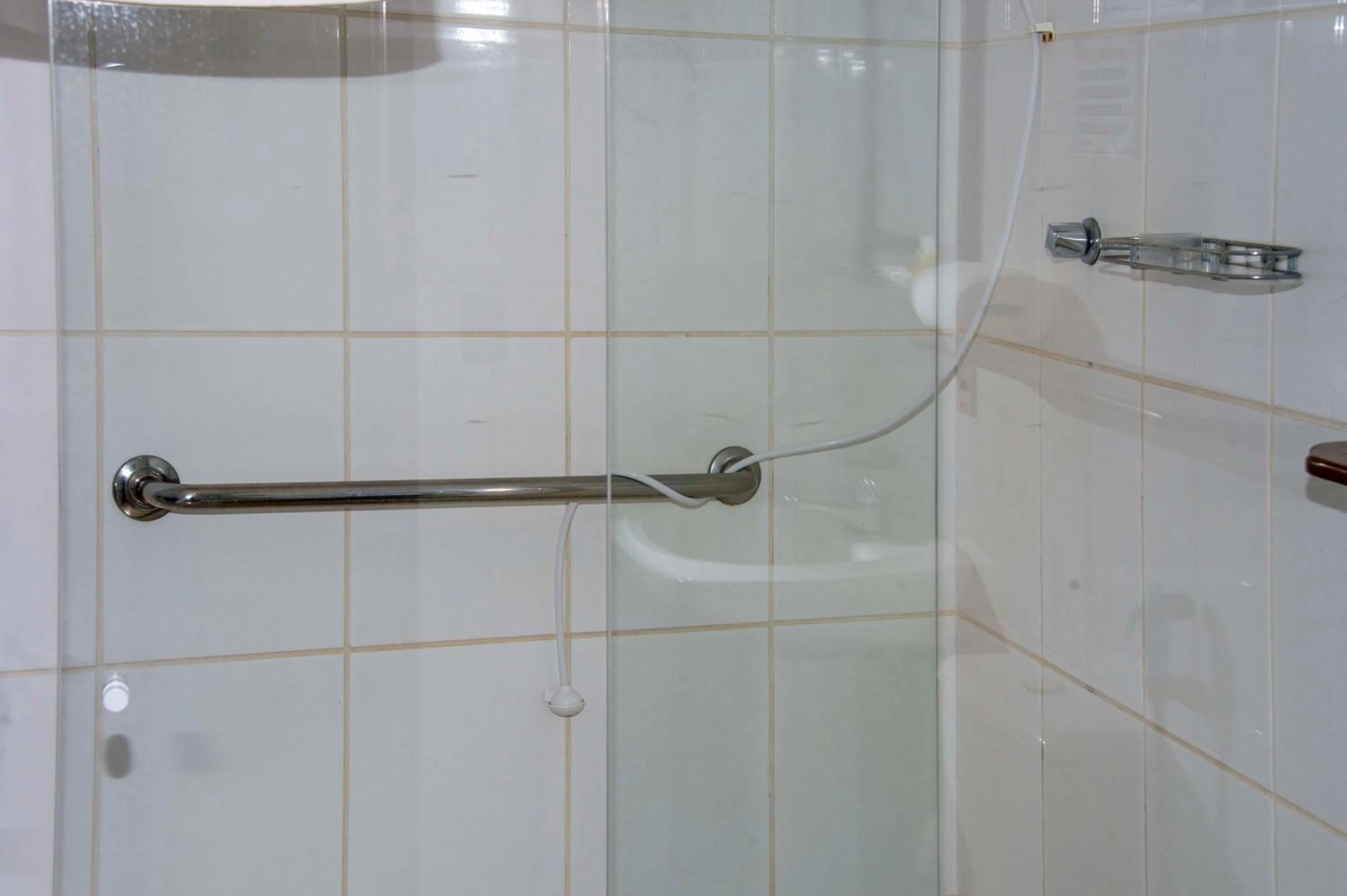 Shower in Pousada Martinez