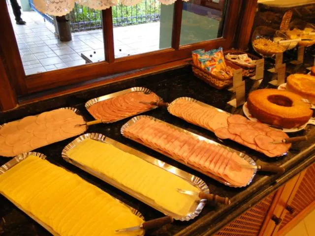 Buffet breakfast in Pousada Martinez