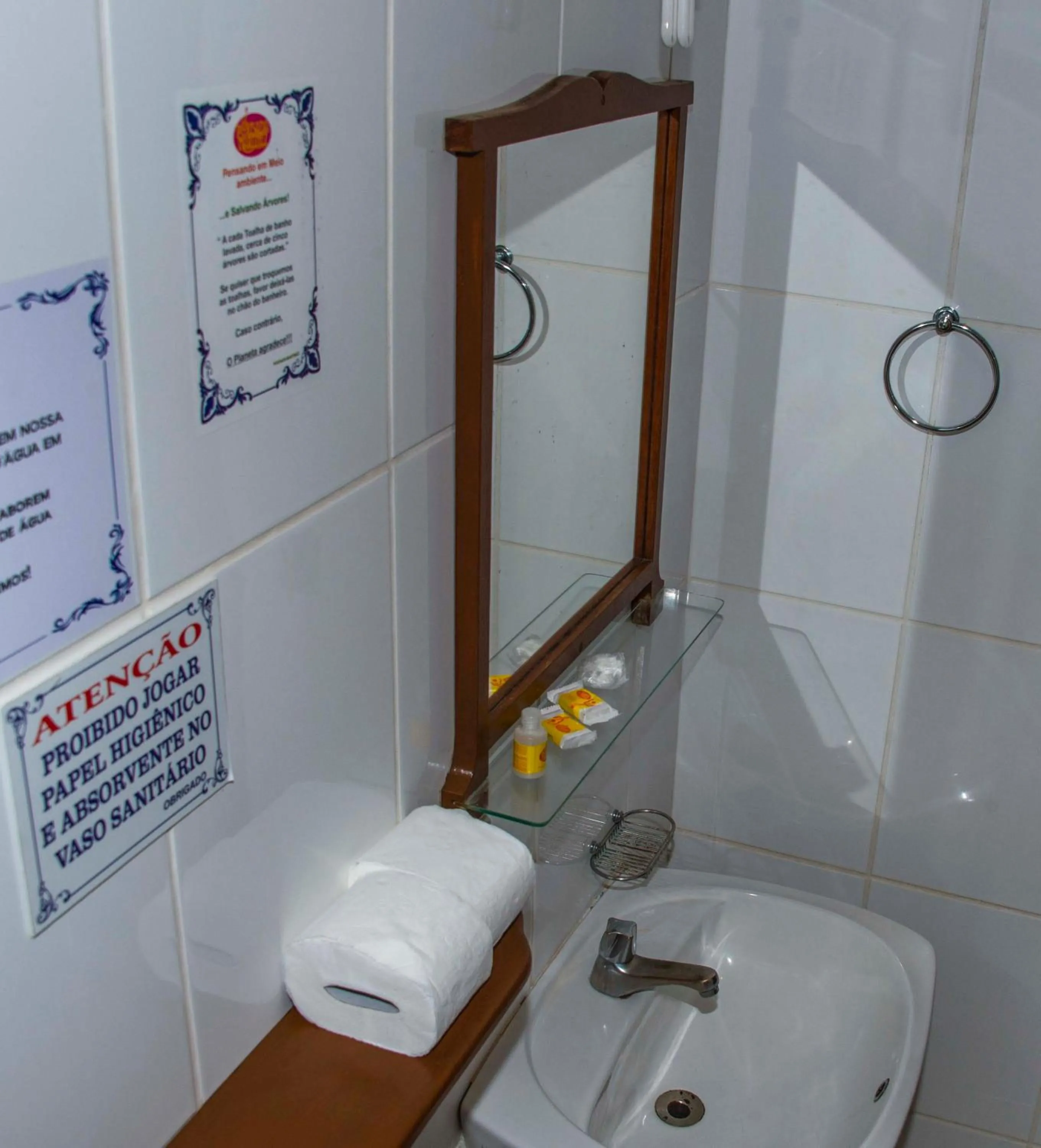 Bathroom in Pousada Martinez