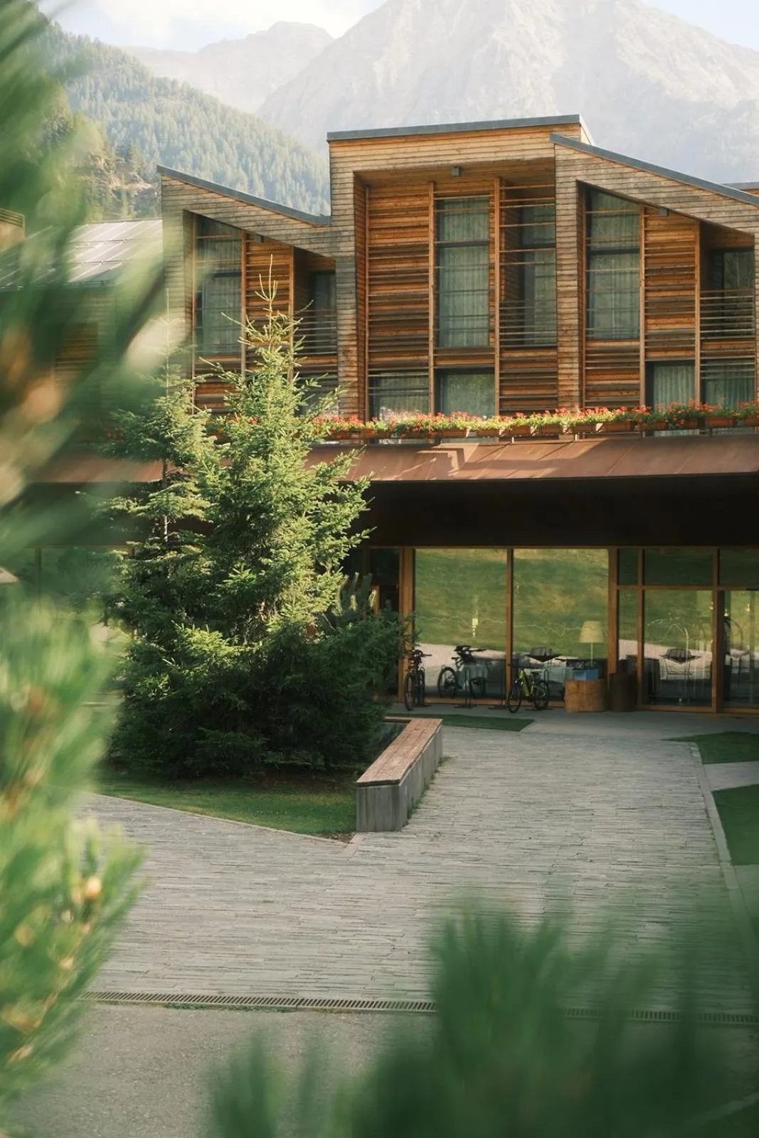 Property building in Aethos Monterosa