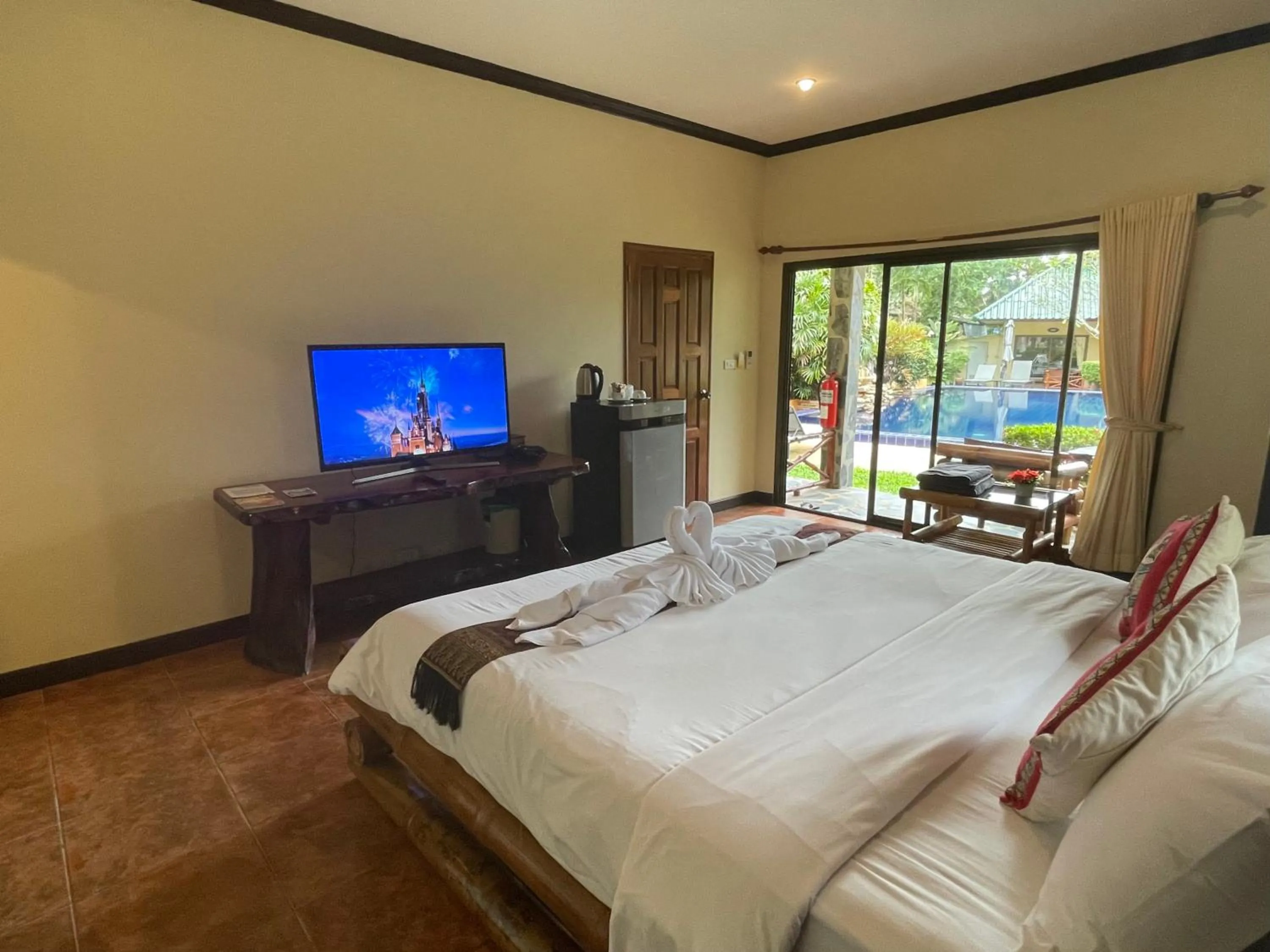 Decorative detail, Bed in Garden Resort