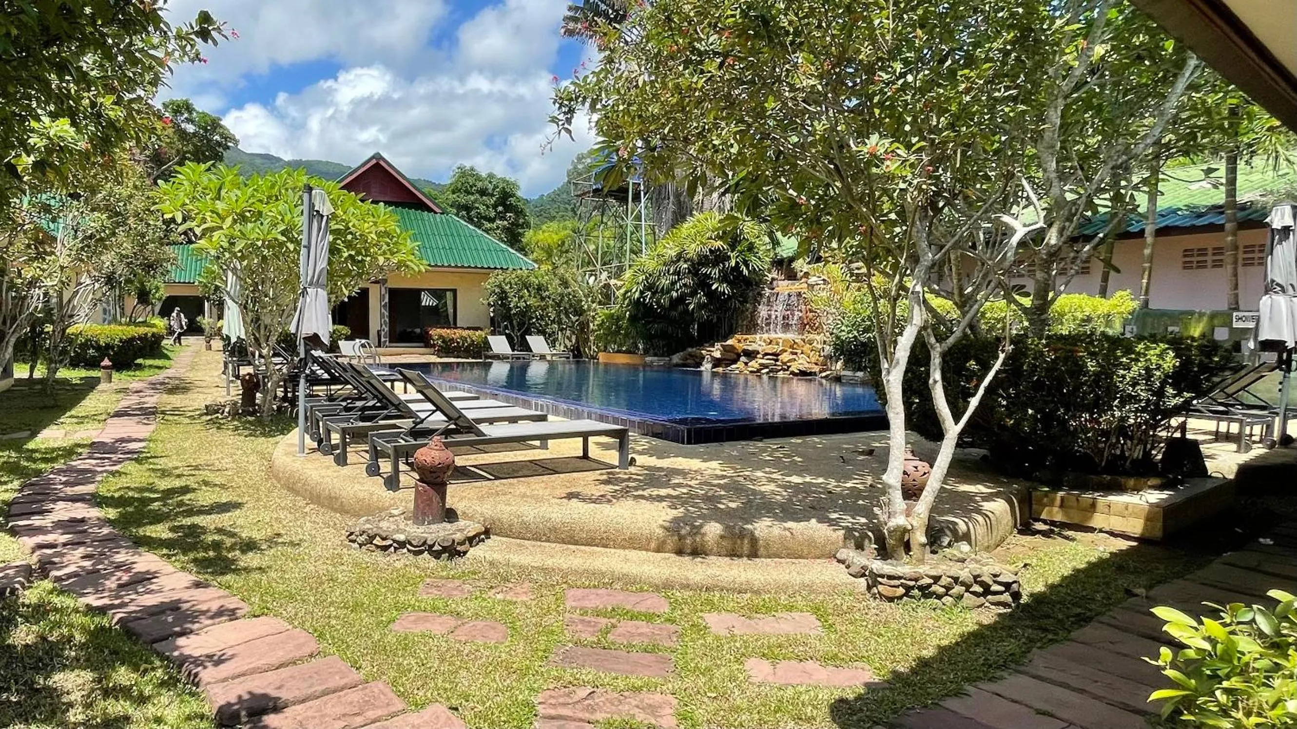 Swimming pool in Garden Resort