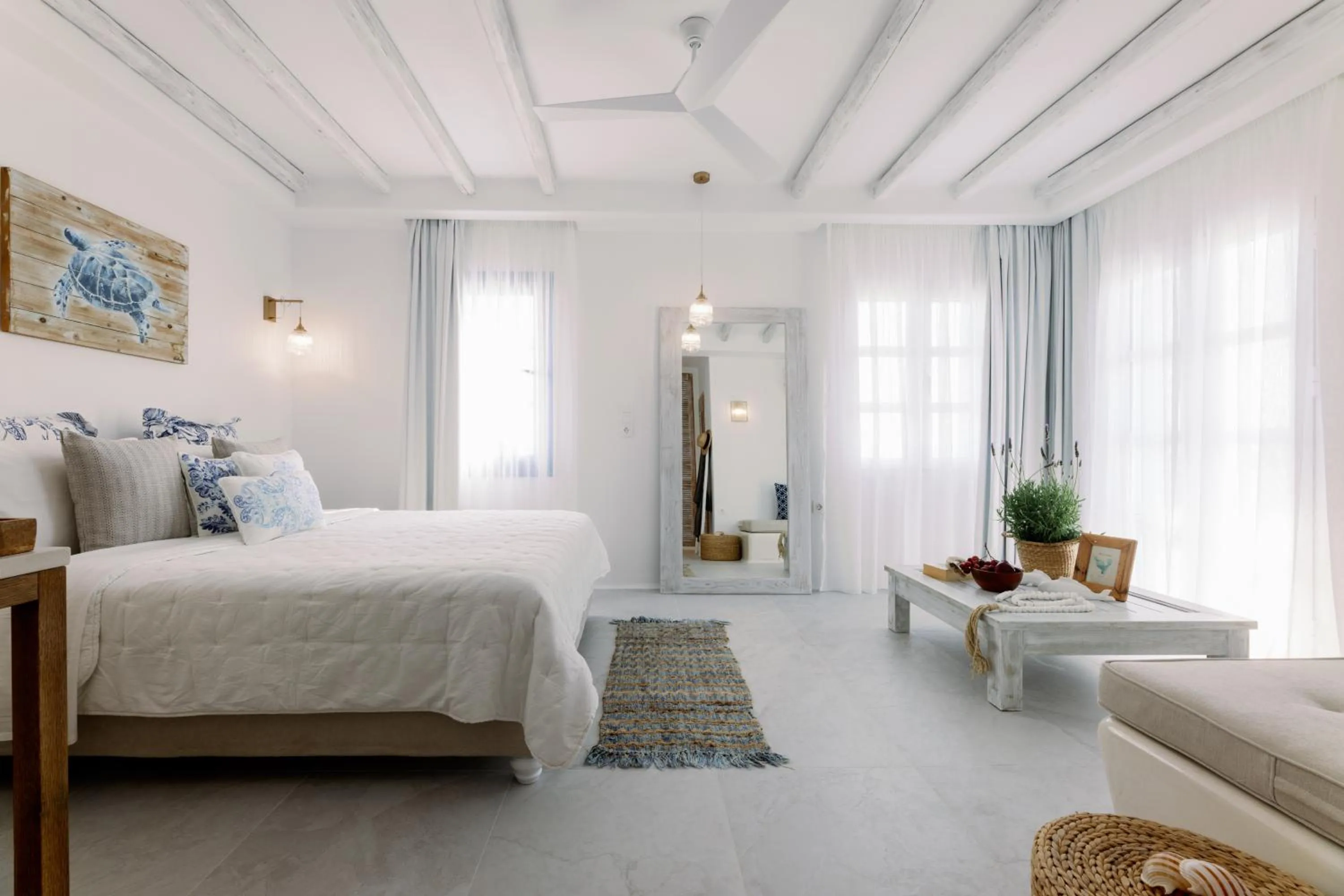 Bed in Athina Studios and Suites Plaka