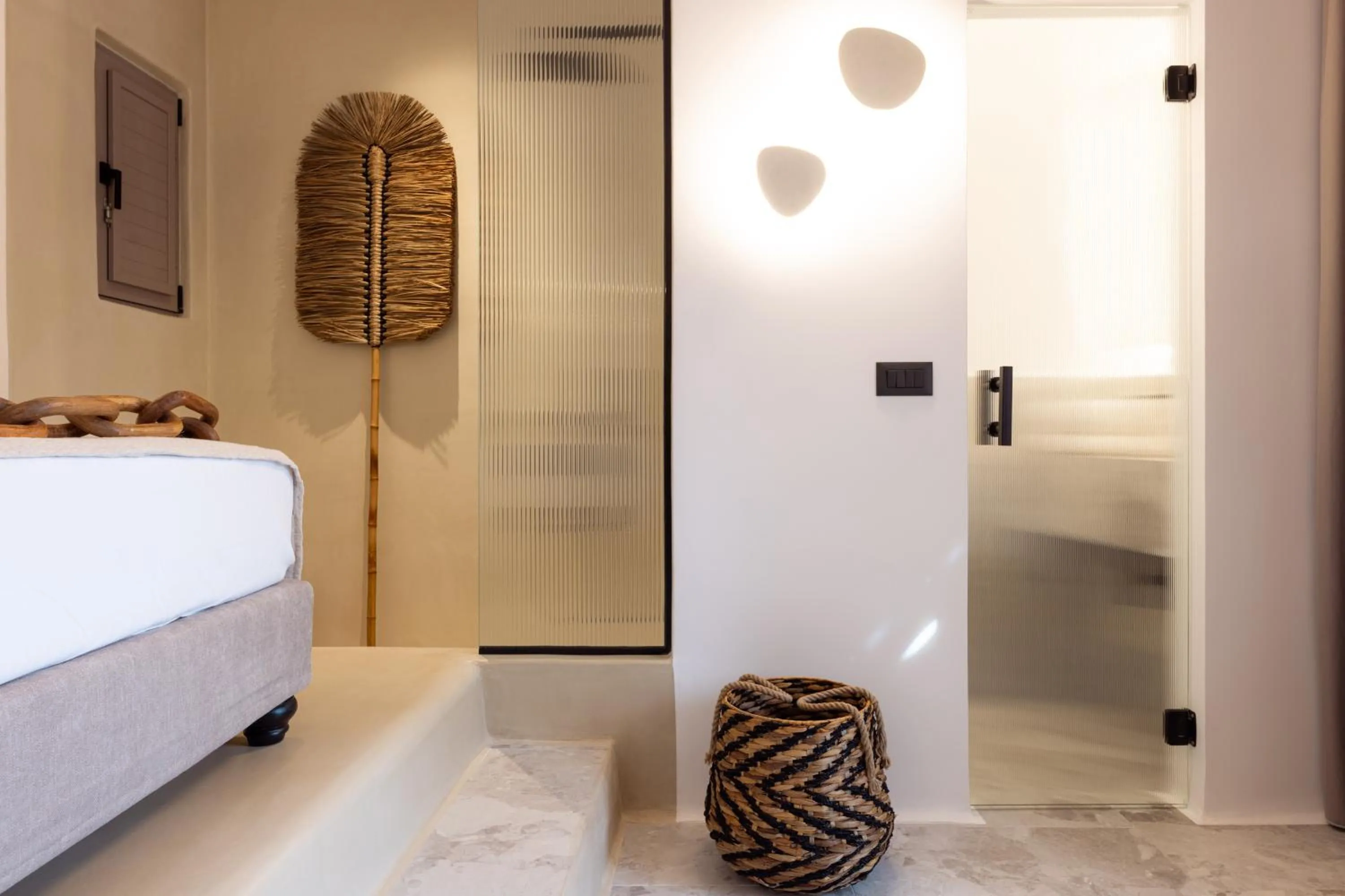 Bathroom, Bed in Athina Studios and Suites Plaka